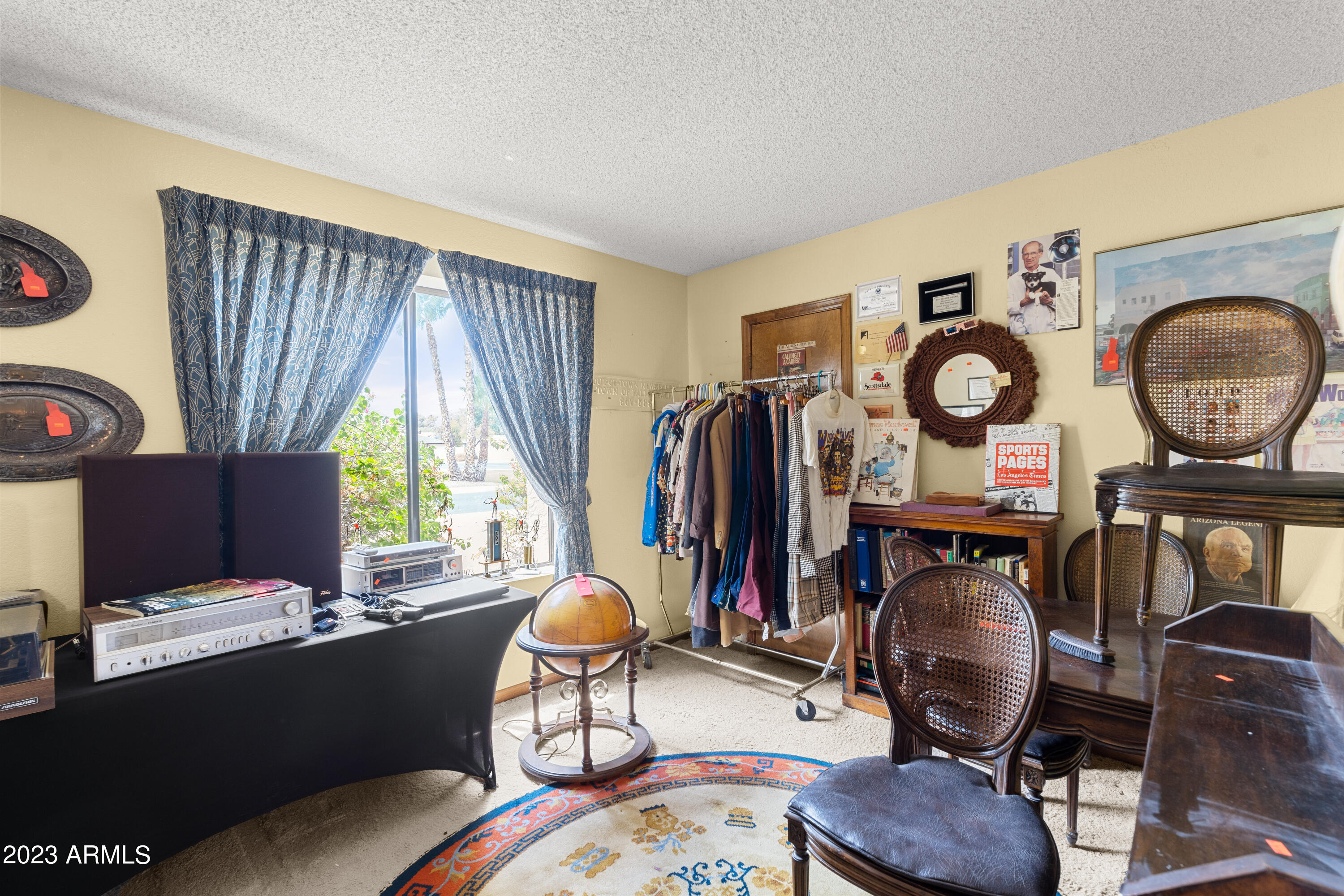 128 E WOOD Drive