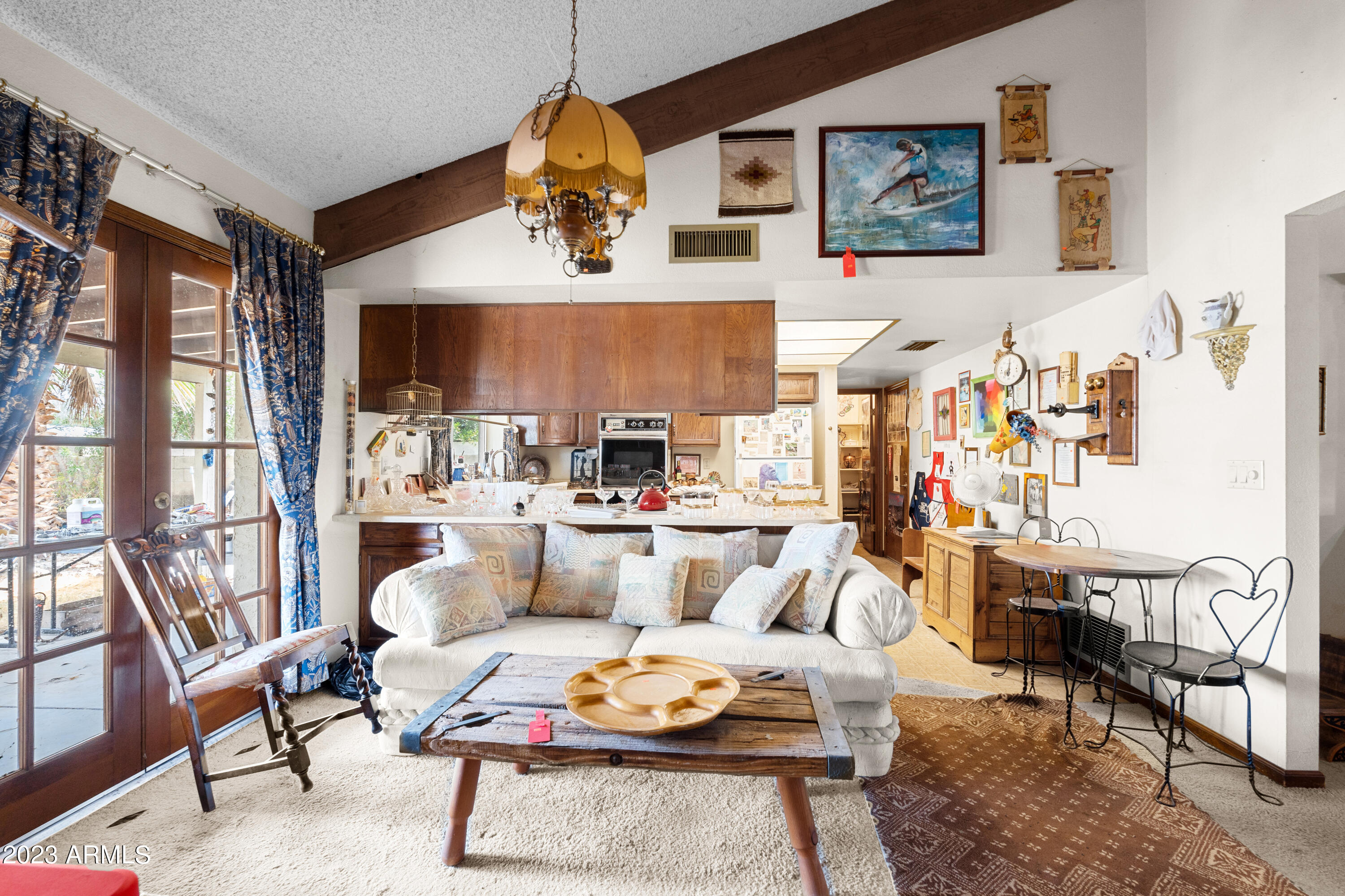 128 E WOOD Drive