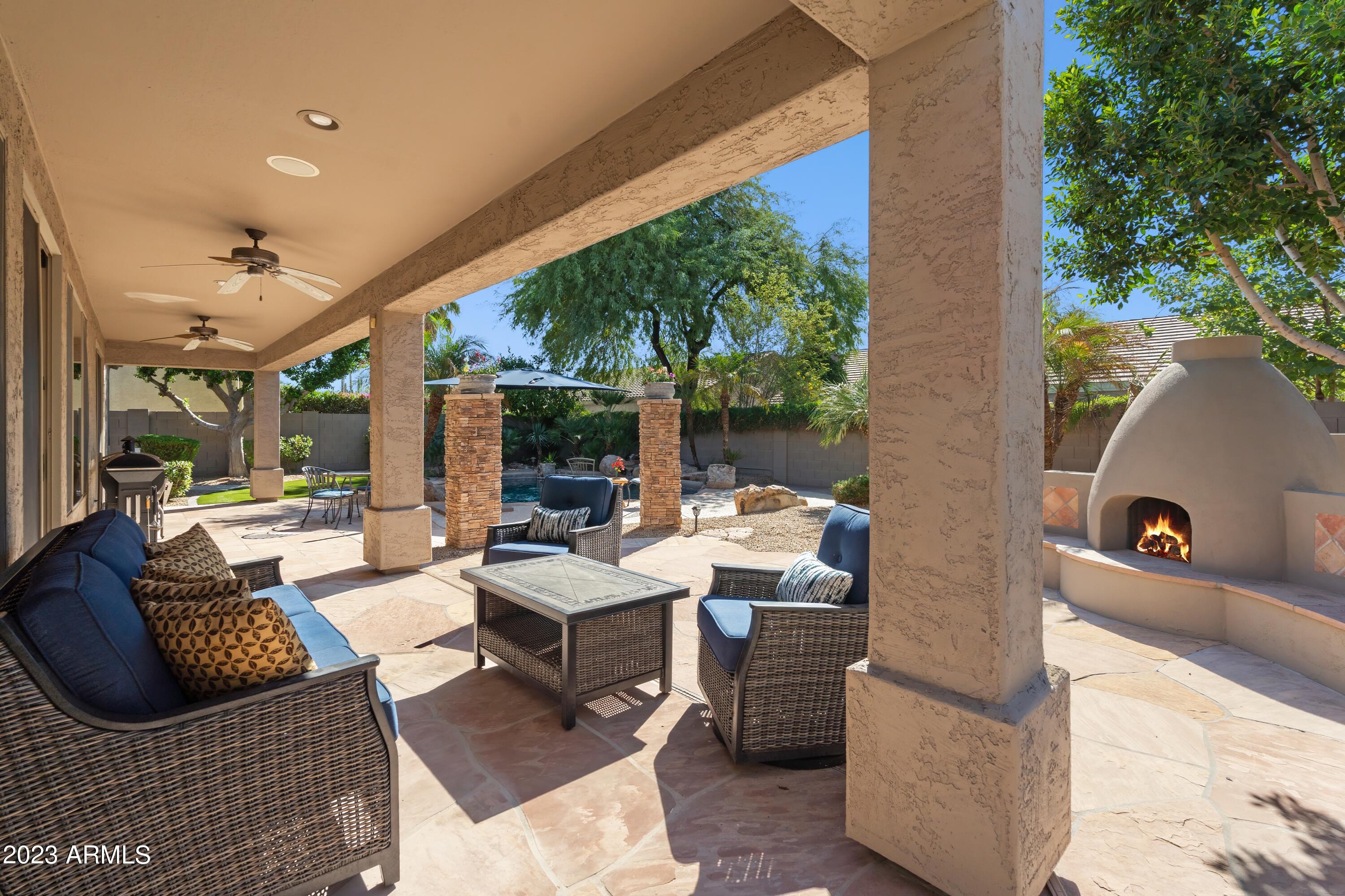 7241 E RUSTLING Pass