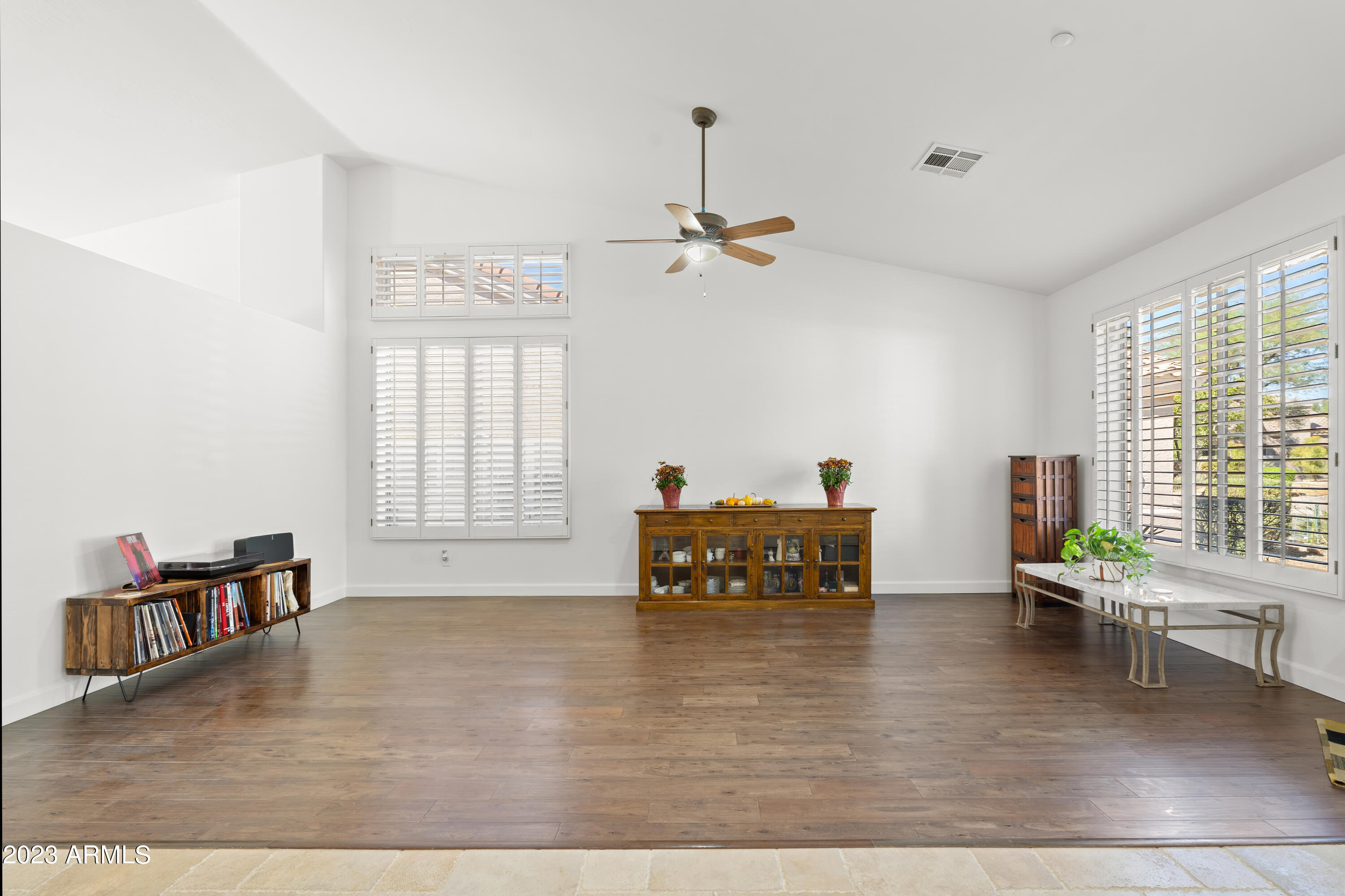 7241 E RUSTLING Pass