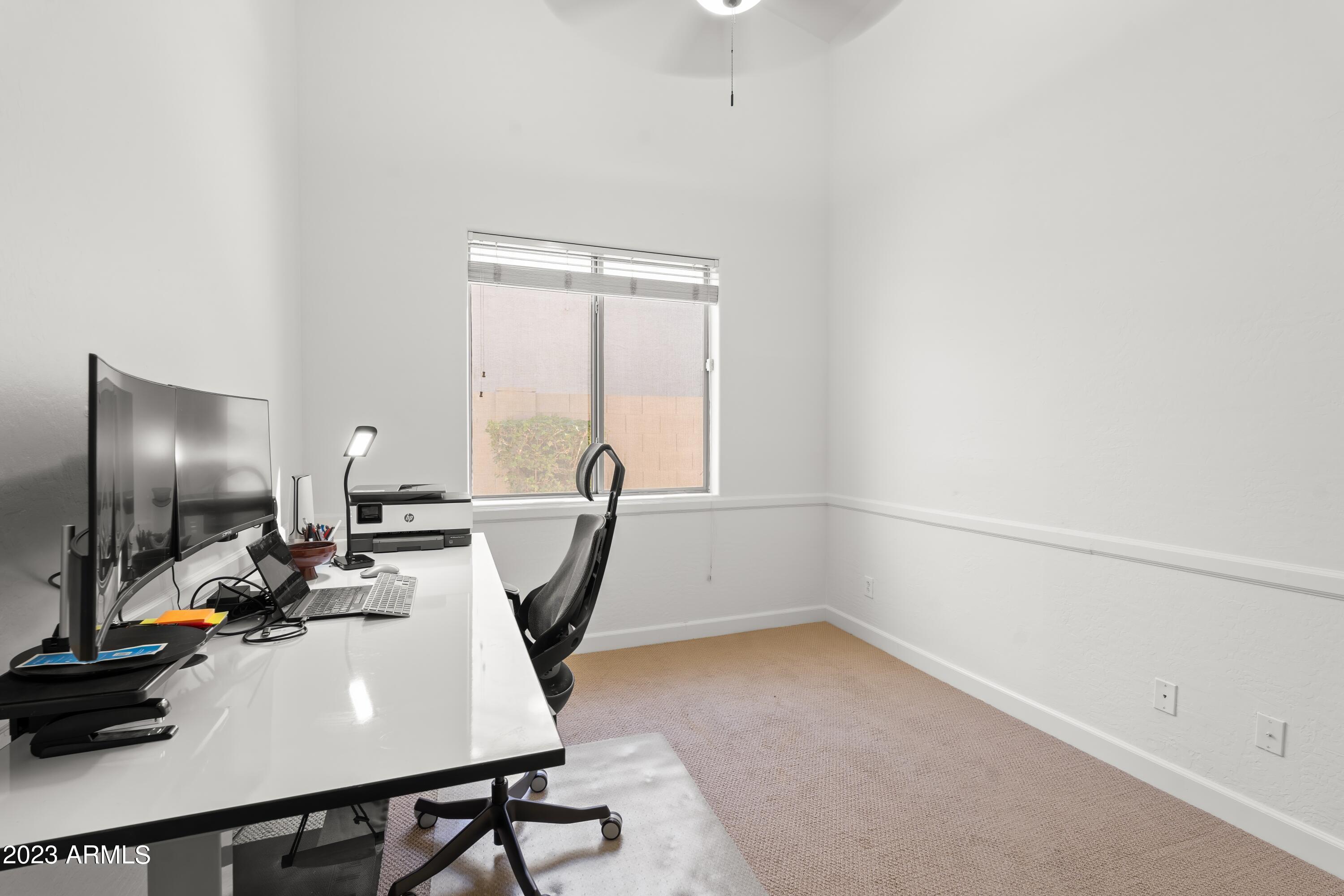 7241 E RUSTLING Pass