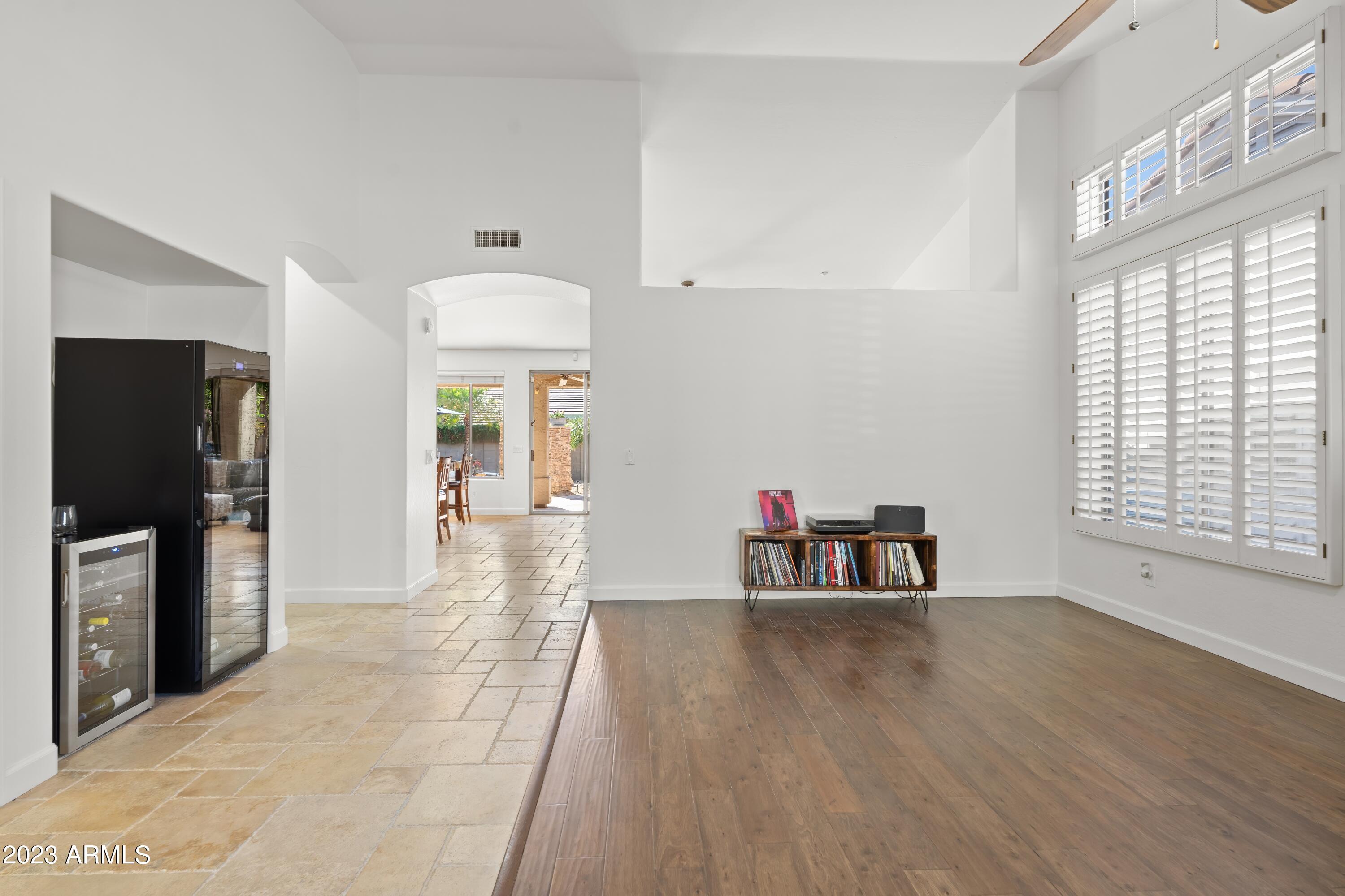 7241 E RUSTLING Pass