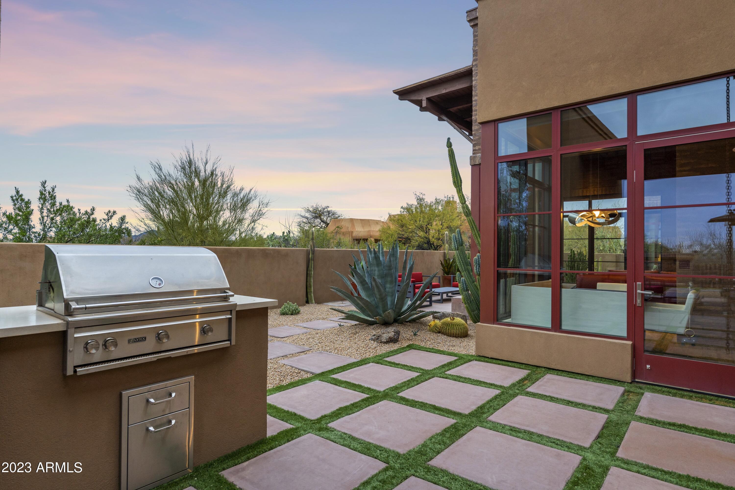 30600 N PIMA Road Unit: 65