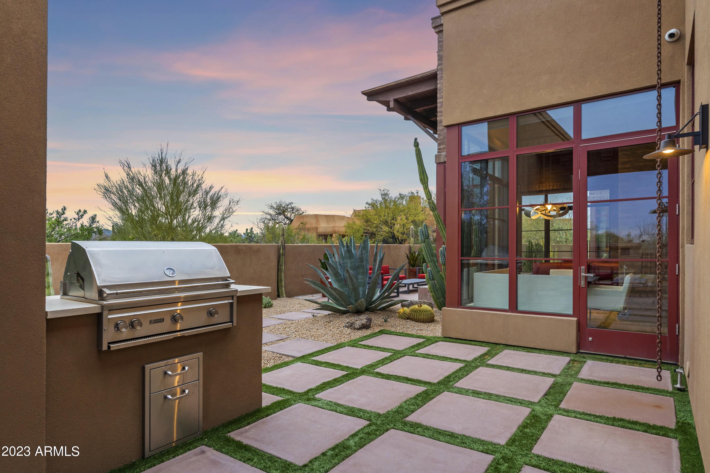 30600 N PIMA Road Unit: 65