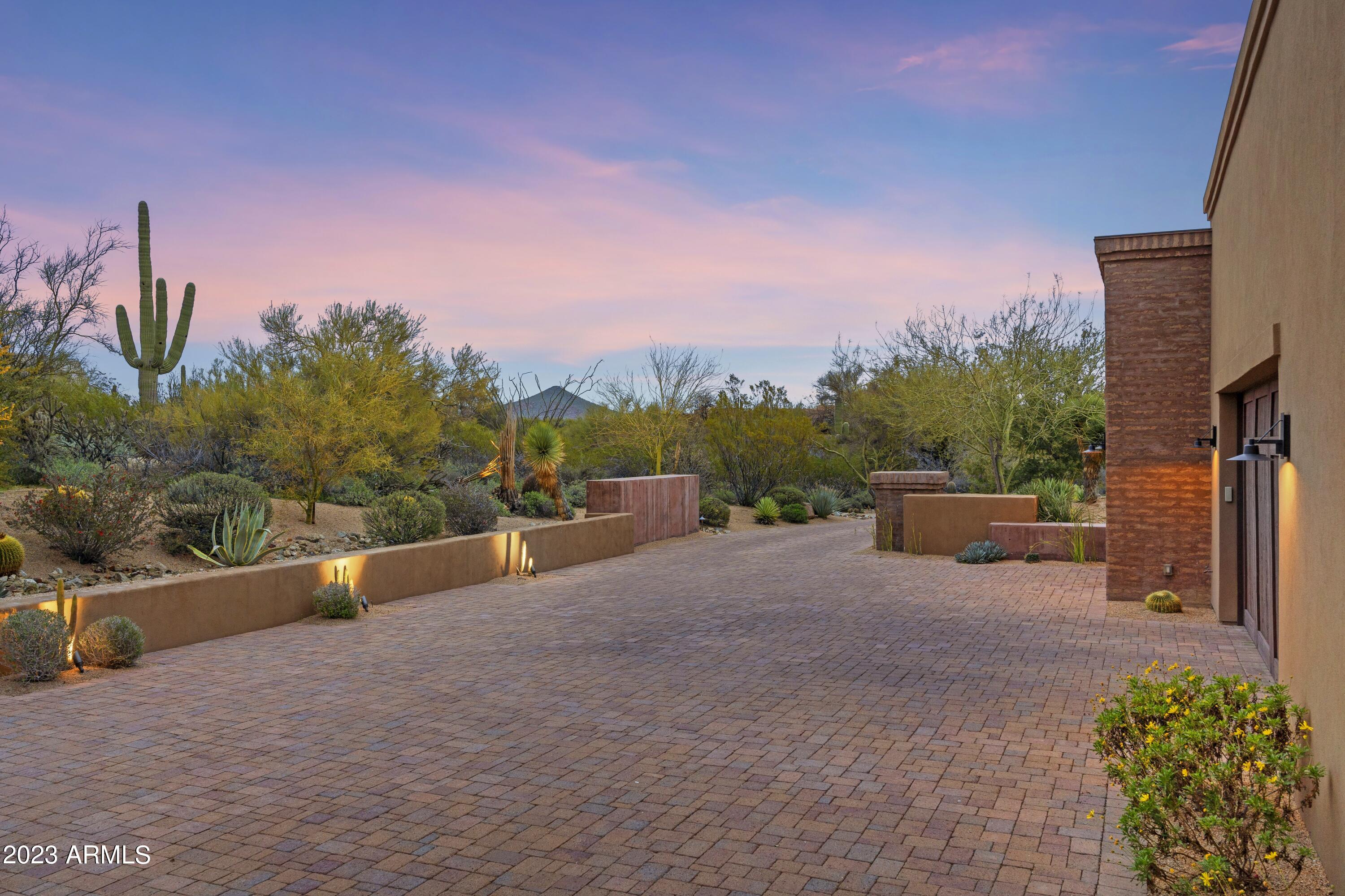 30600 N PIMA Road Unit: 65