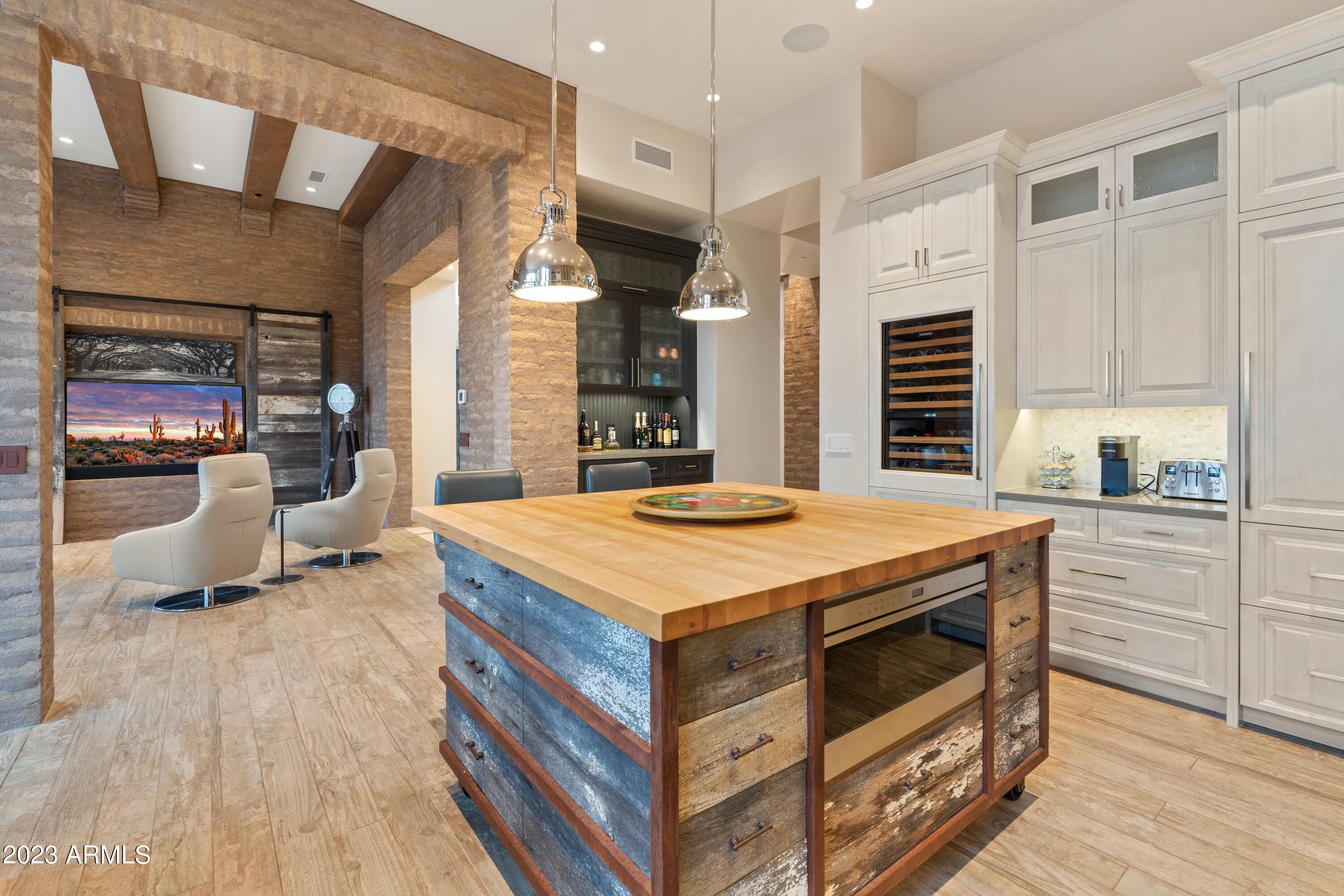 30600 N PIMA Road Unit: 65