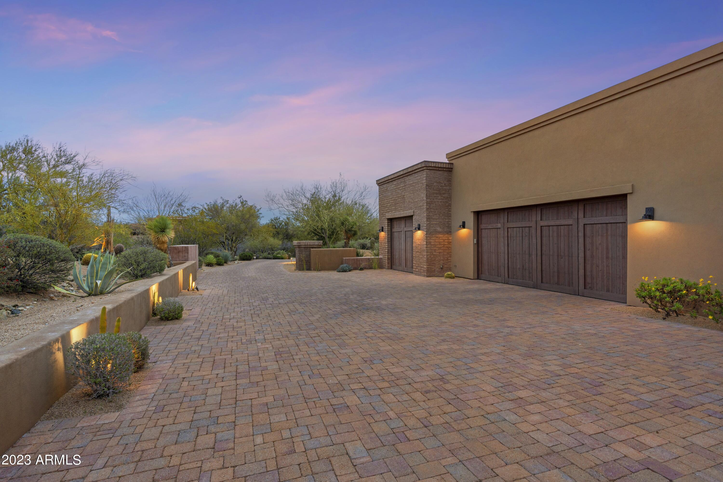 30600 N PIMA Road Unit: 65