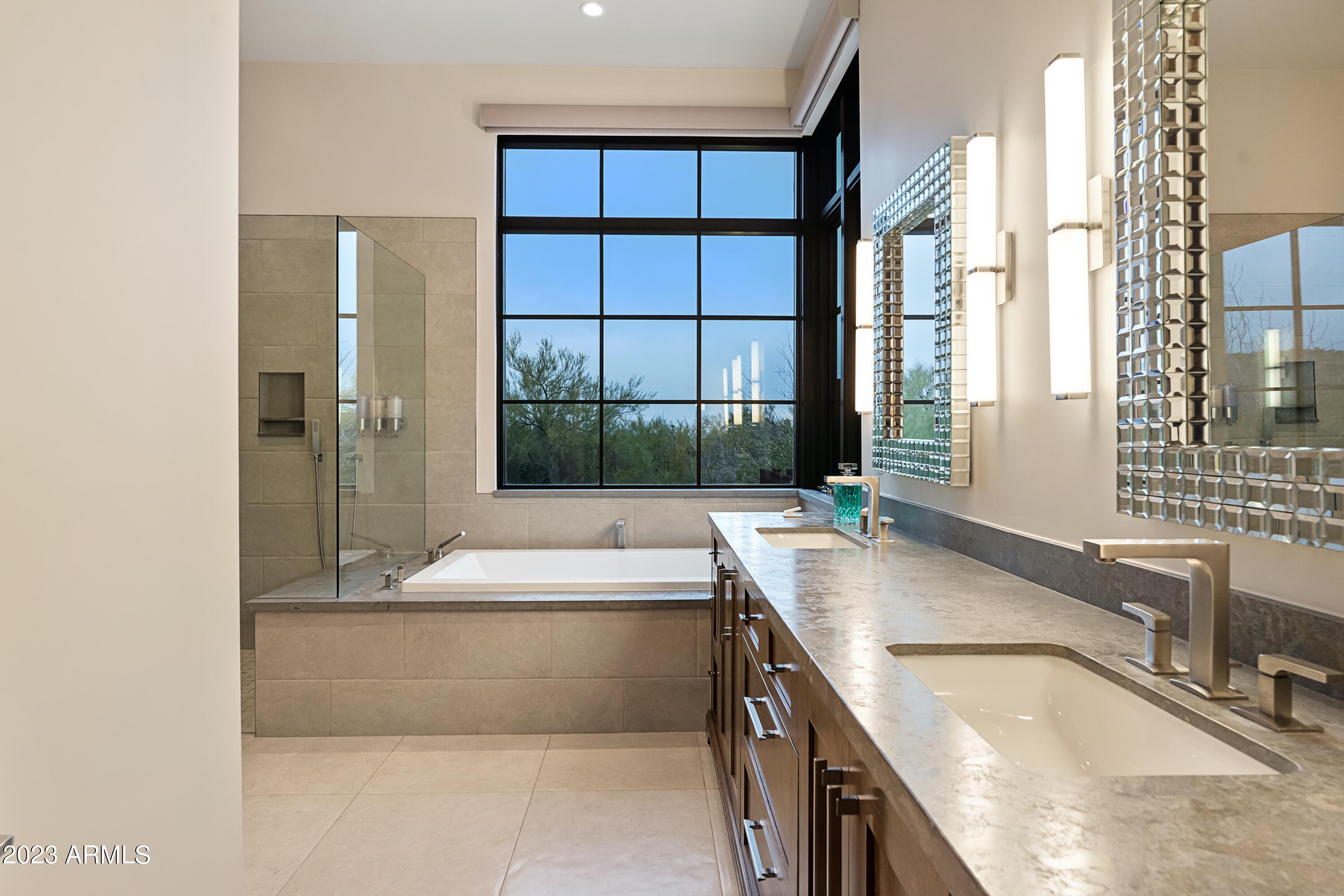 30600 N PIMA Road Unit: 65