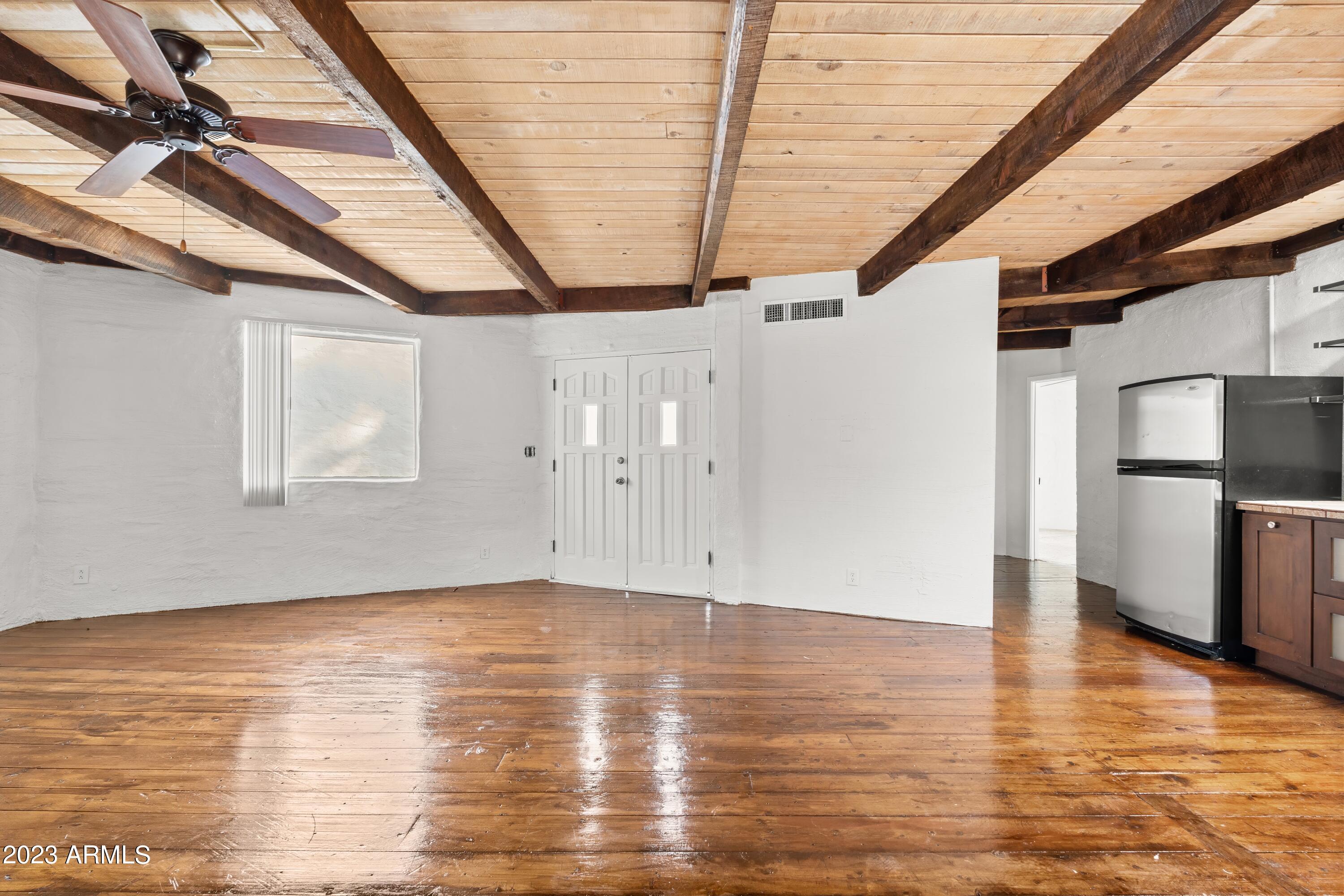 6840 E 2ND Street Unit: 17