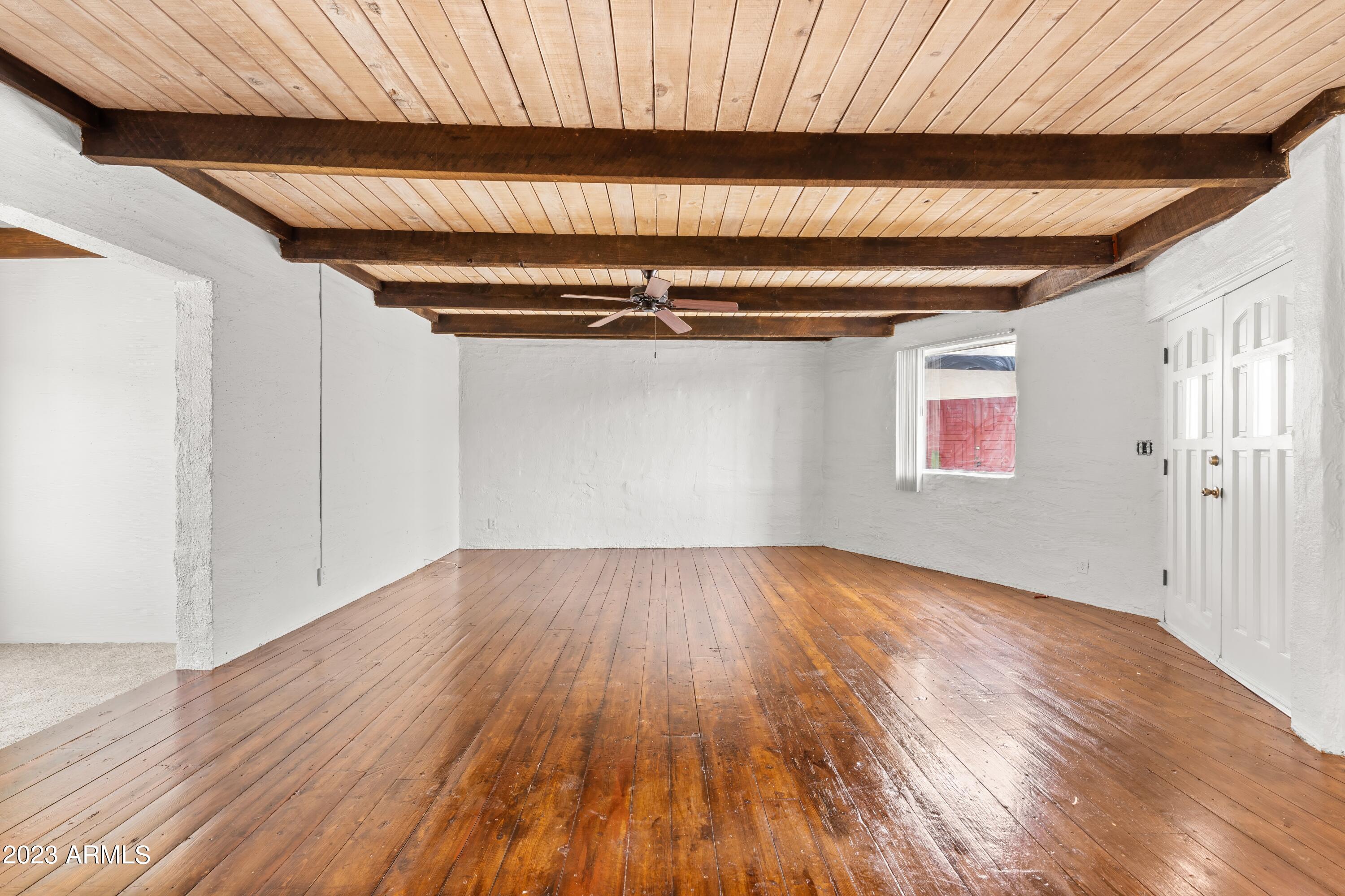 6840 E 2ND Street Unit: 17