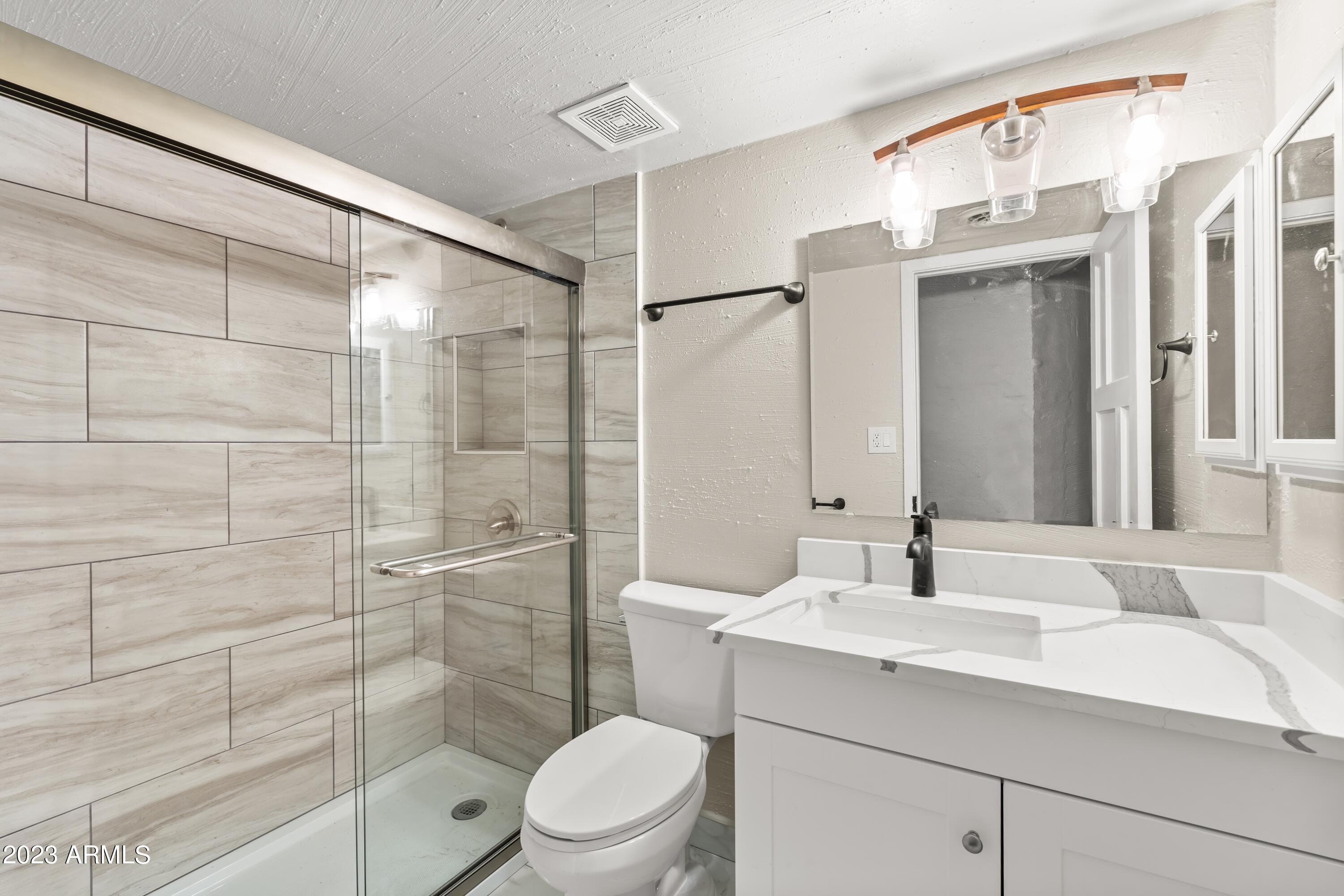 6840 E 2ND Street Unit: 17
