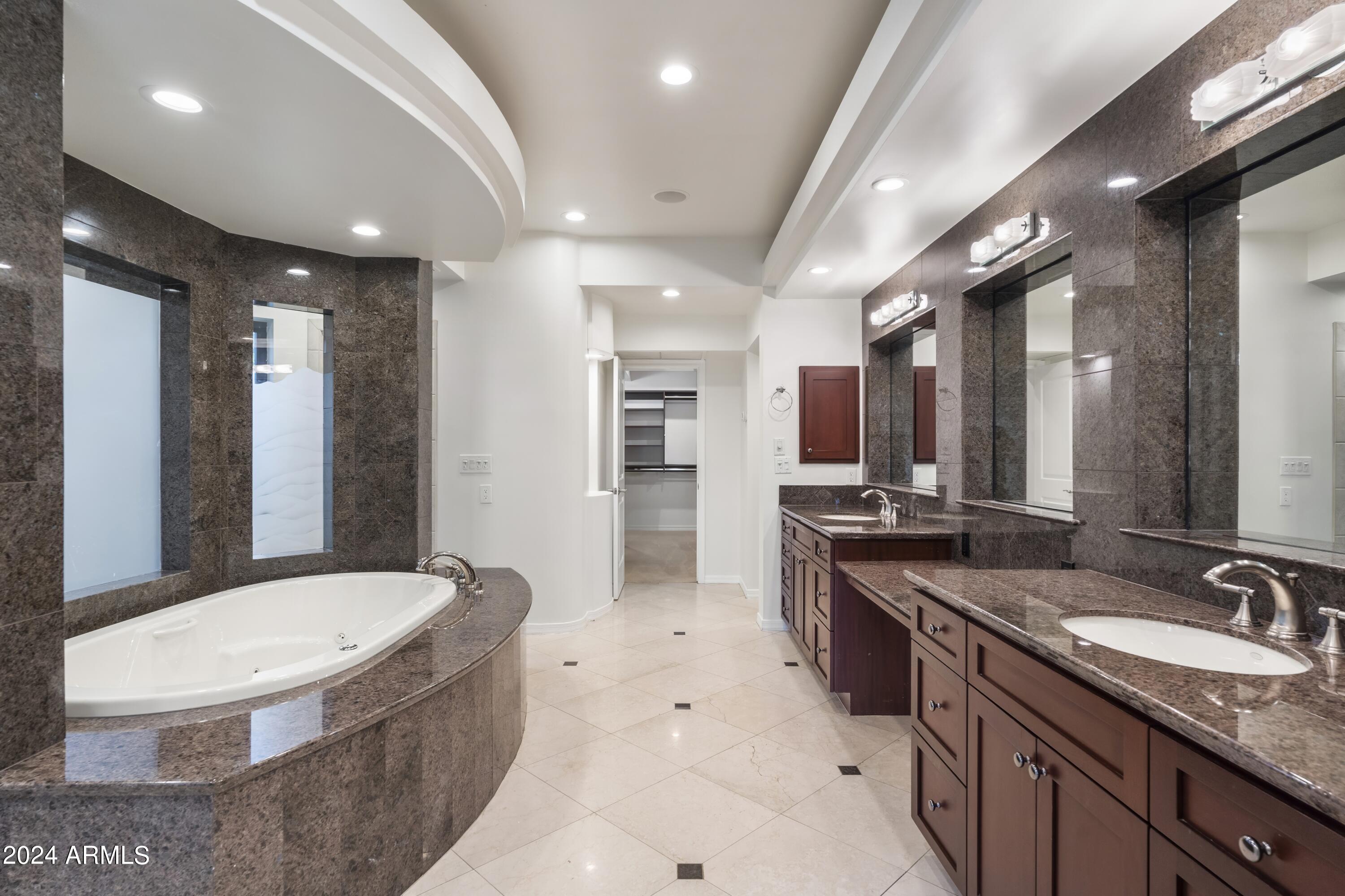 11437 N 53RD Place