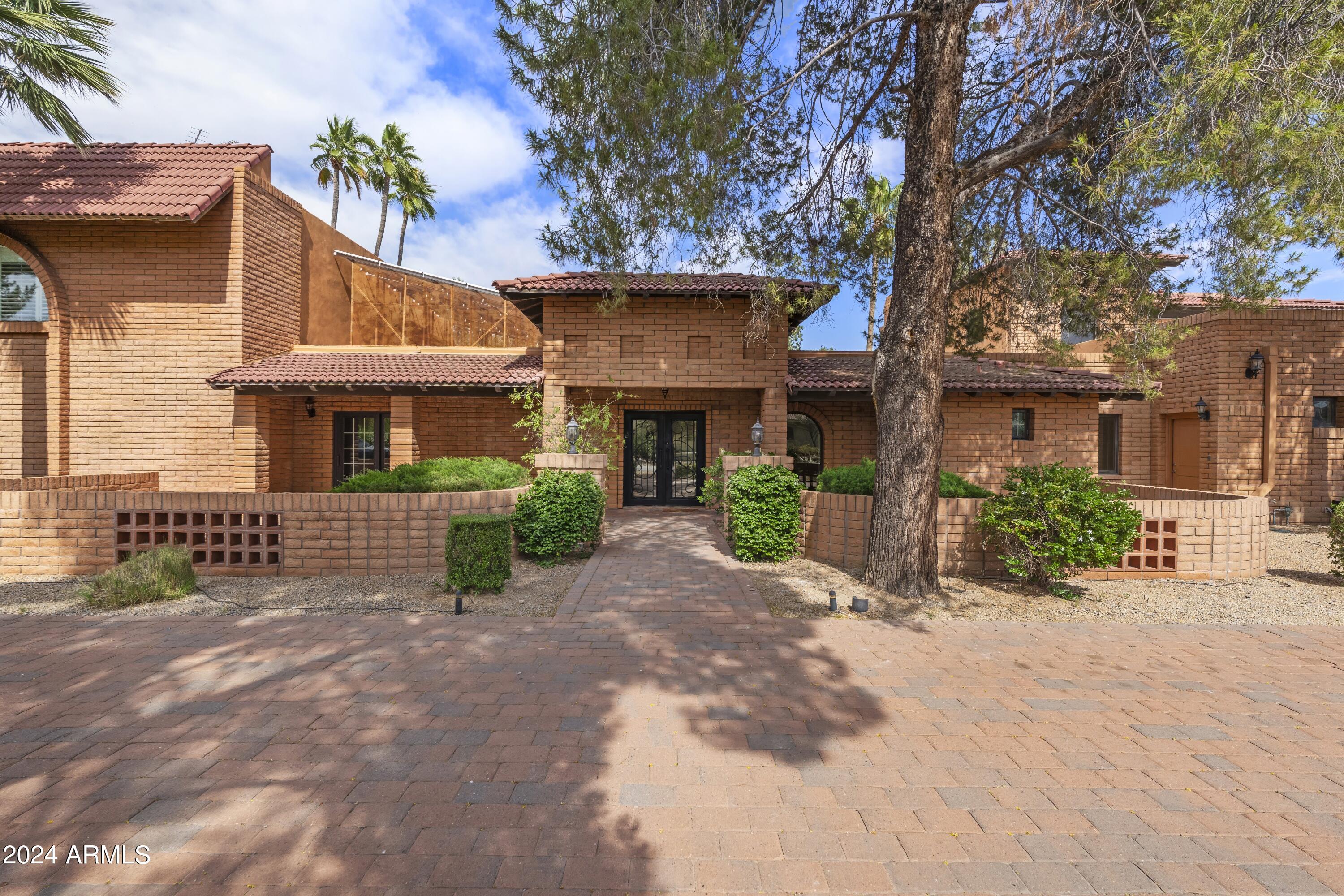 11437 N 53RD Place