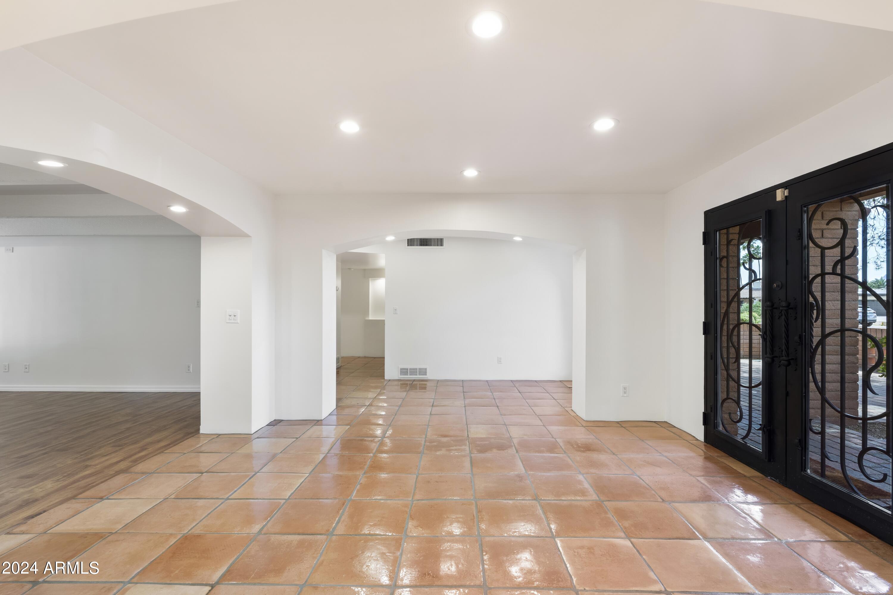 11437 N 53RD Place