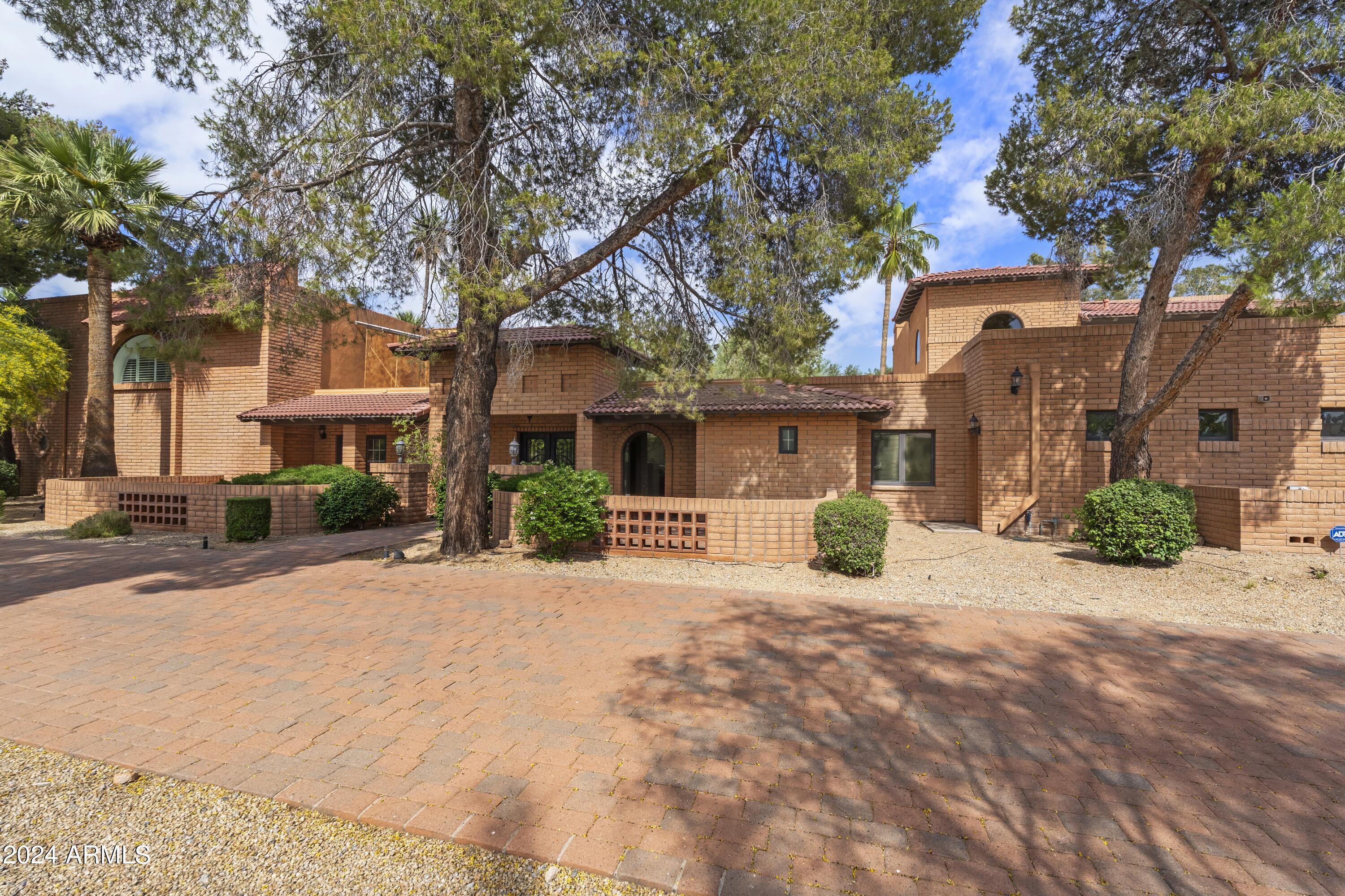 11437 N 53RD Place