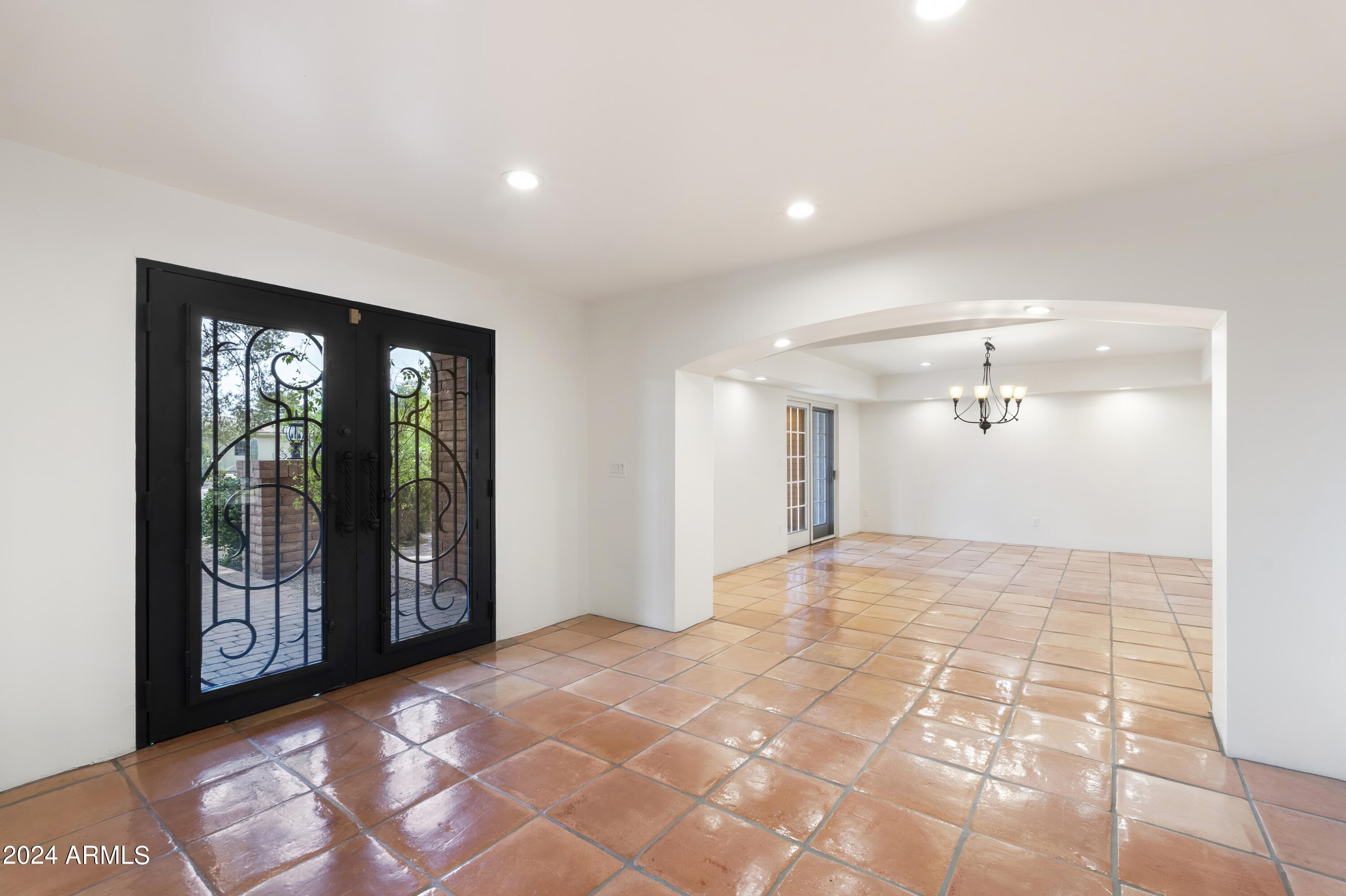 11437 N 53RD Place