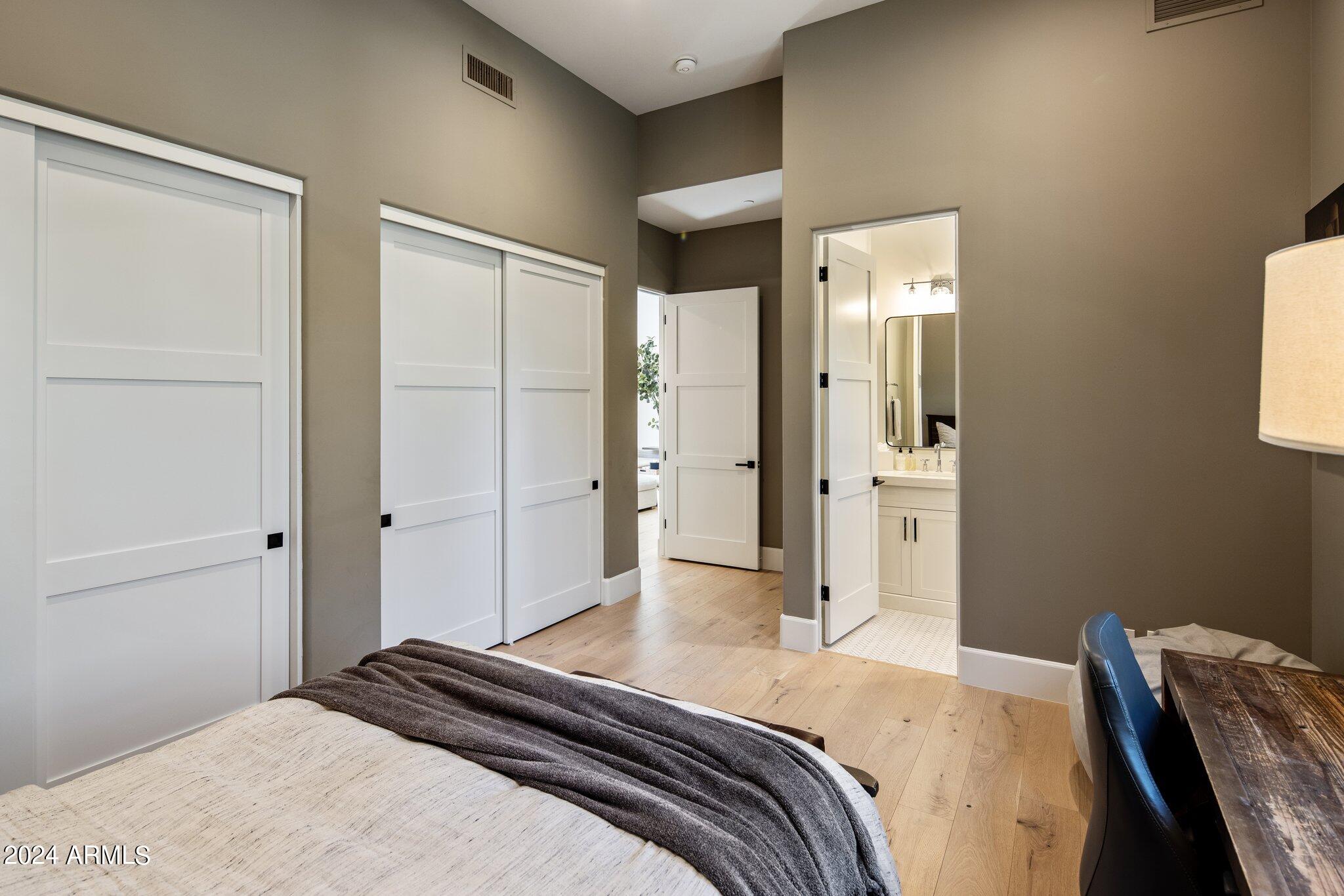 19494 N 98TH Place