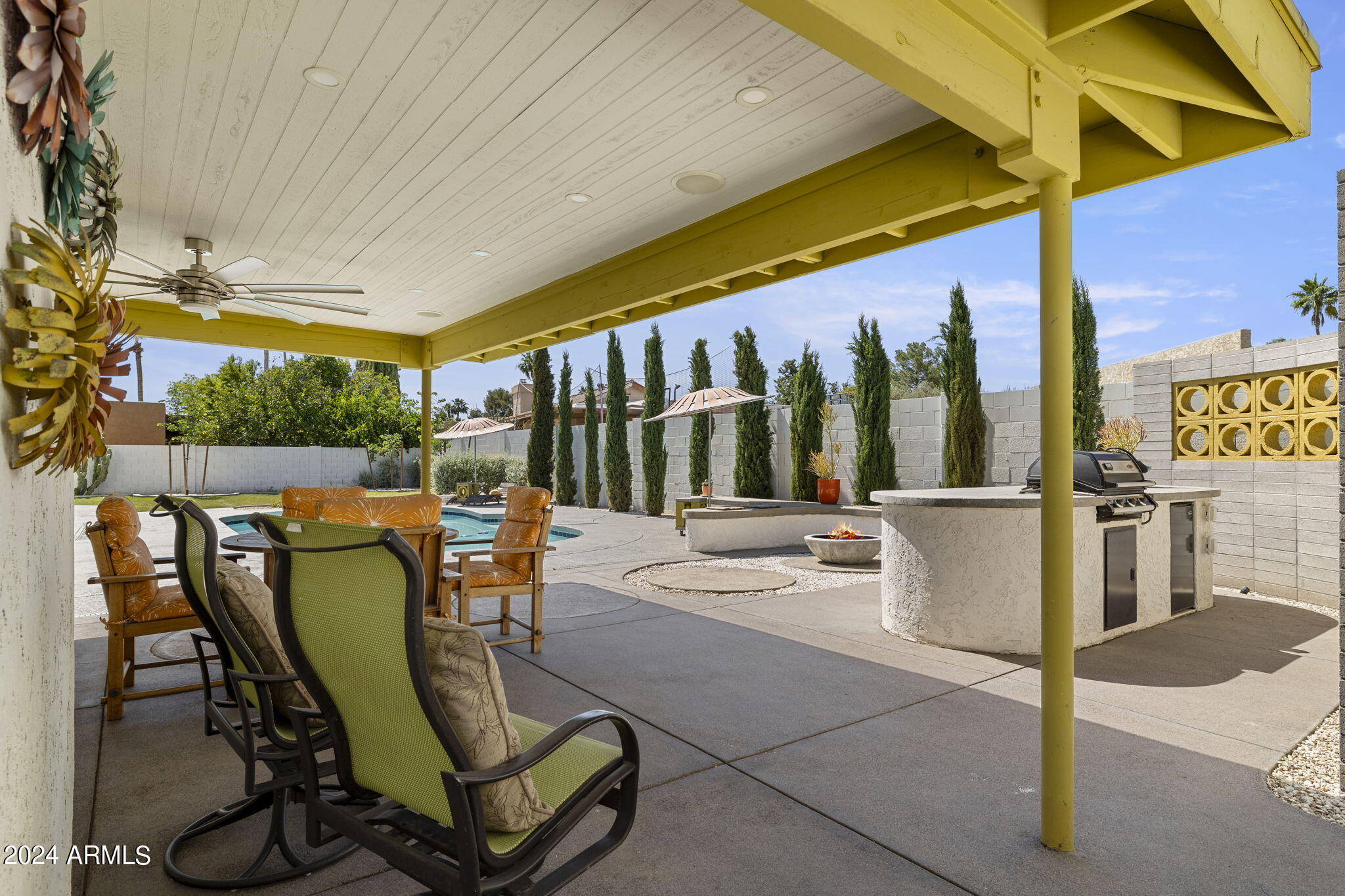 5018 E REDFIELD Road