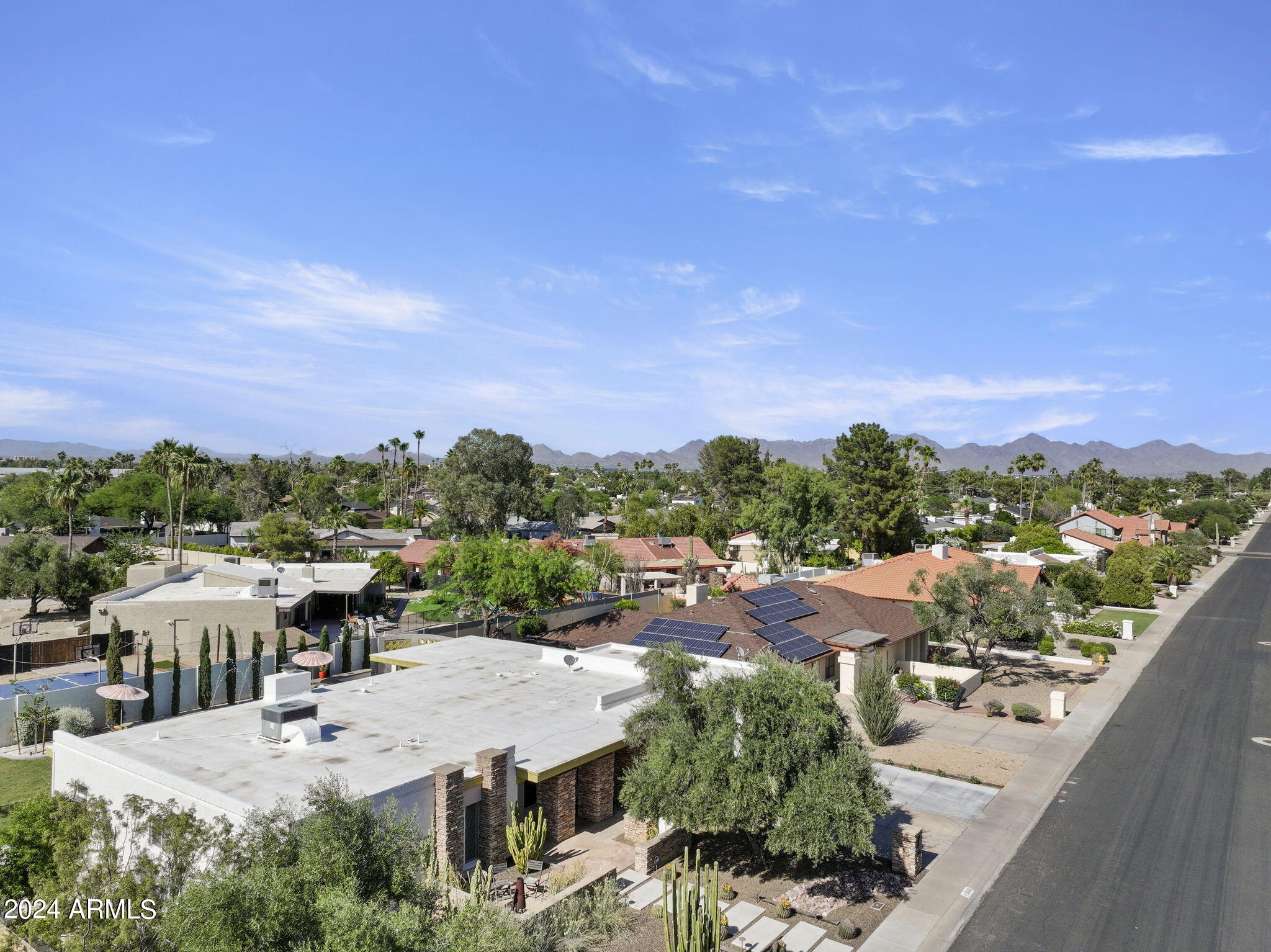 5018 E REDFIELD Road