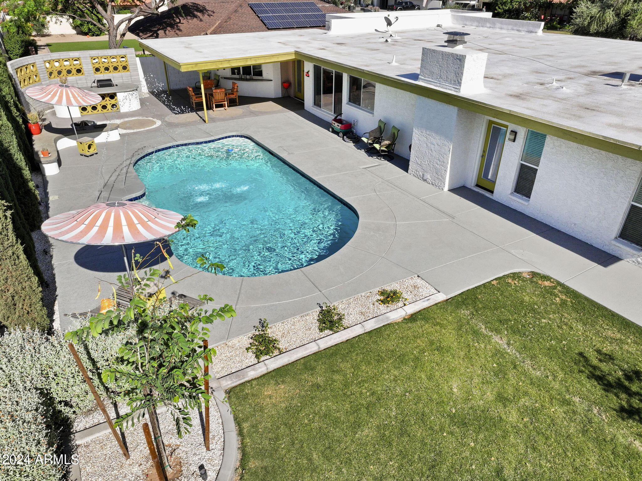 5018 E REDFIELD Road