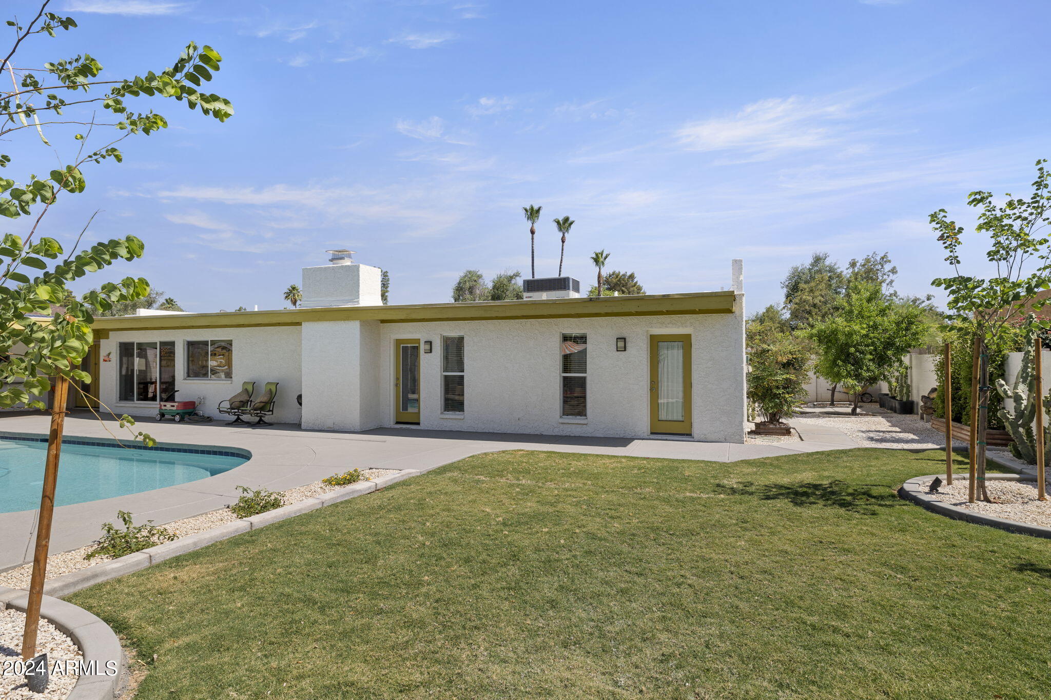 5018 E REDFIELD Road
