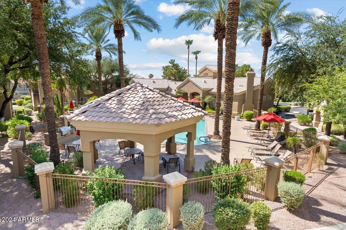 5335 E SHEA Boulevard # 2109