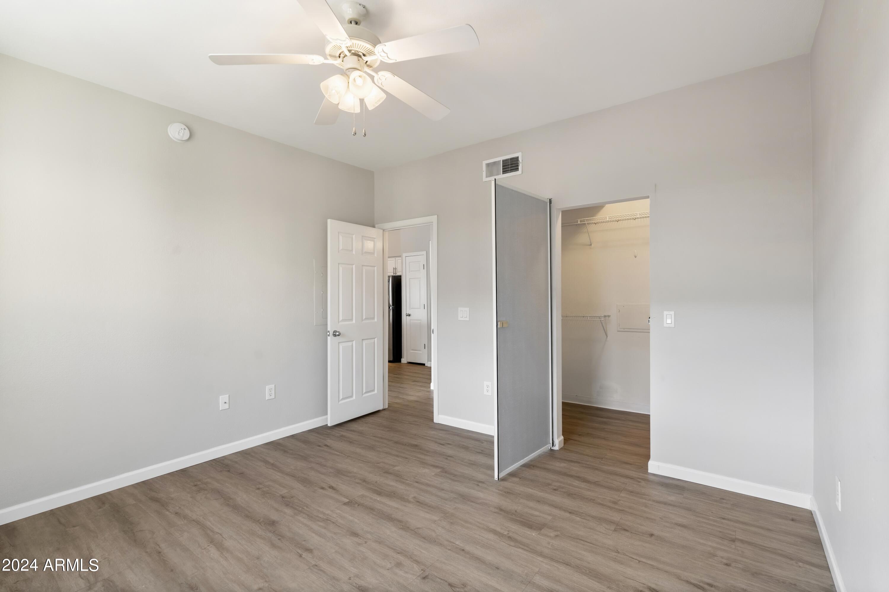 19777 N 76TH Street # 2216