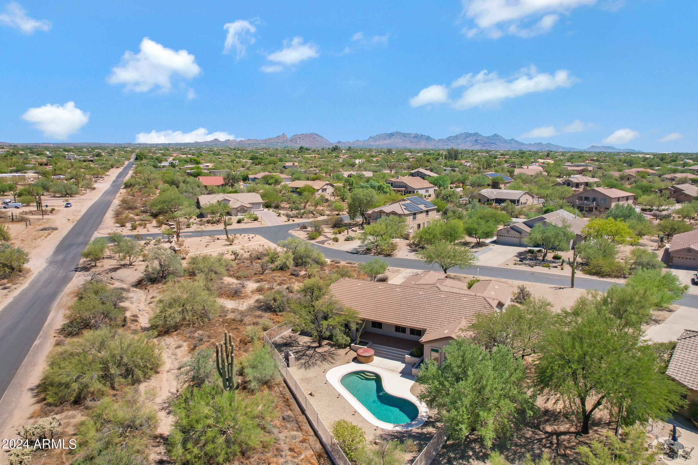6026 E SAGUARO VISTA Court