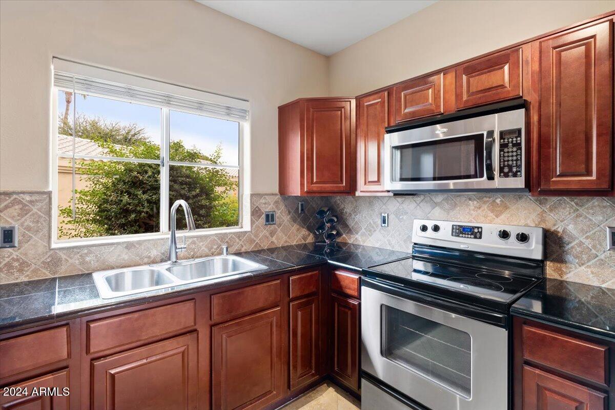 5335 E SHEA Boulevard # 1071