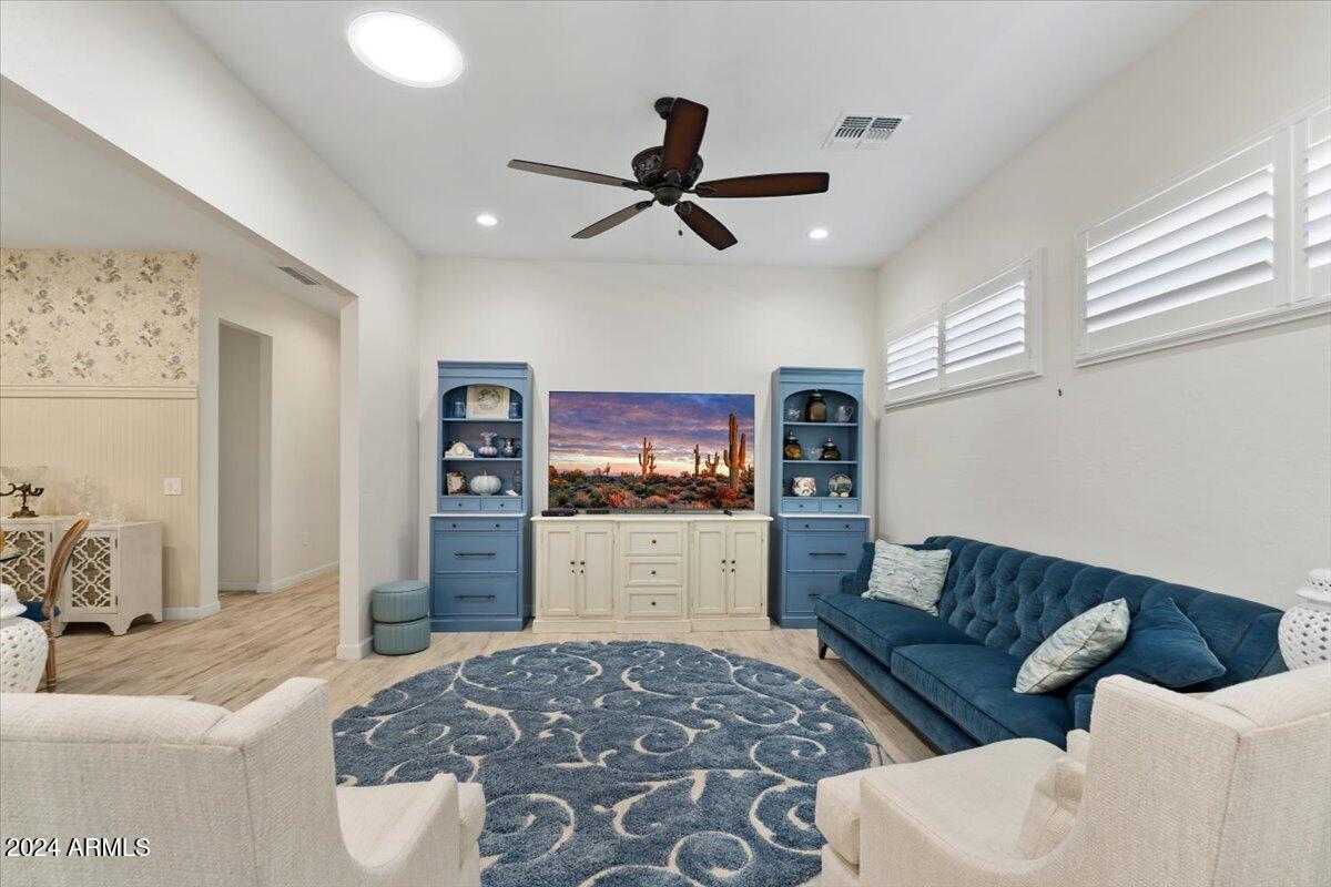 10510 W DEANNA Drive