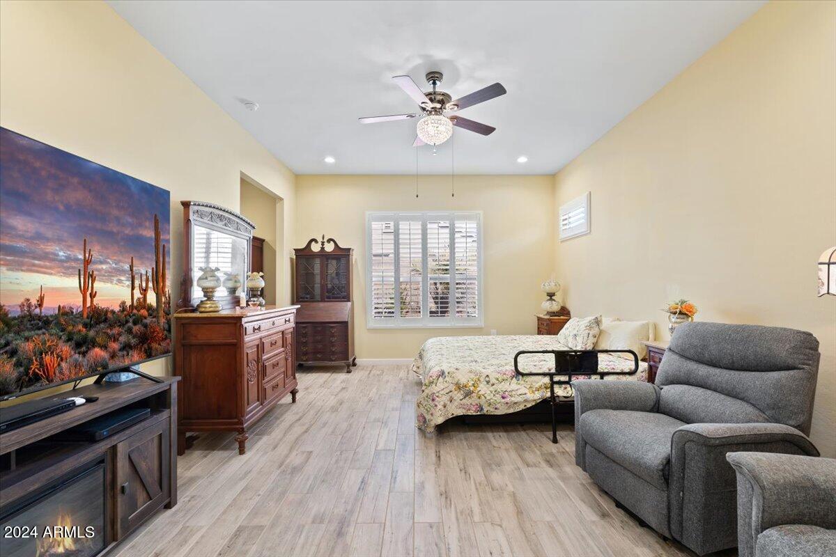 10510 W DEANNA Drive