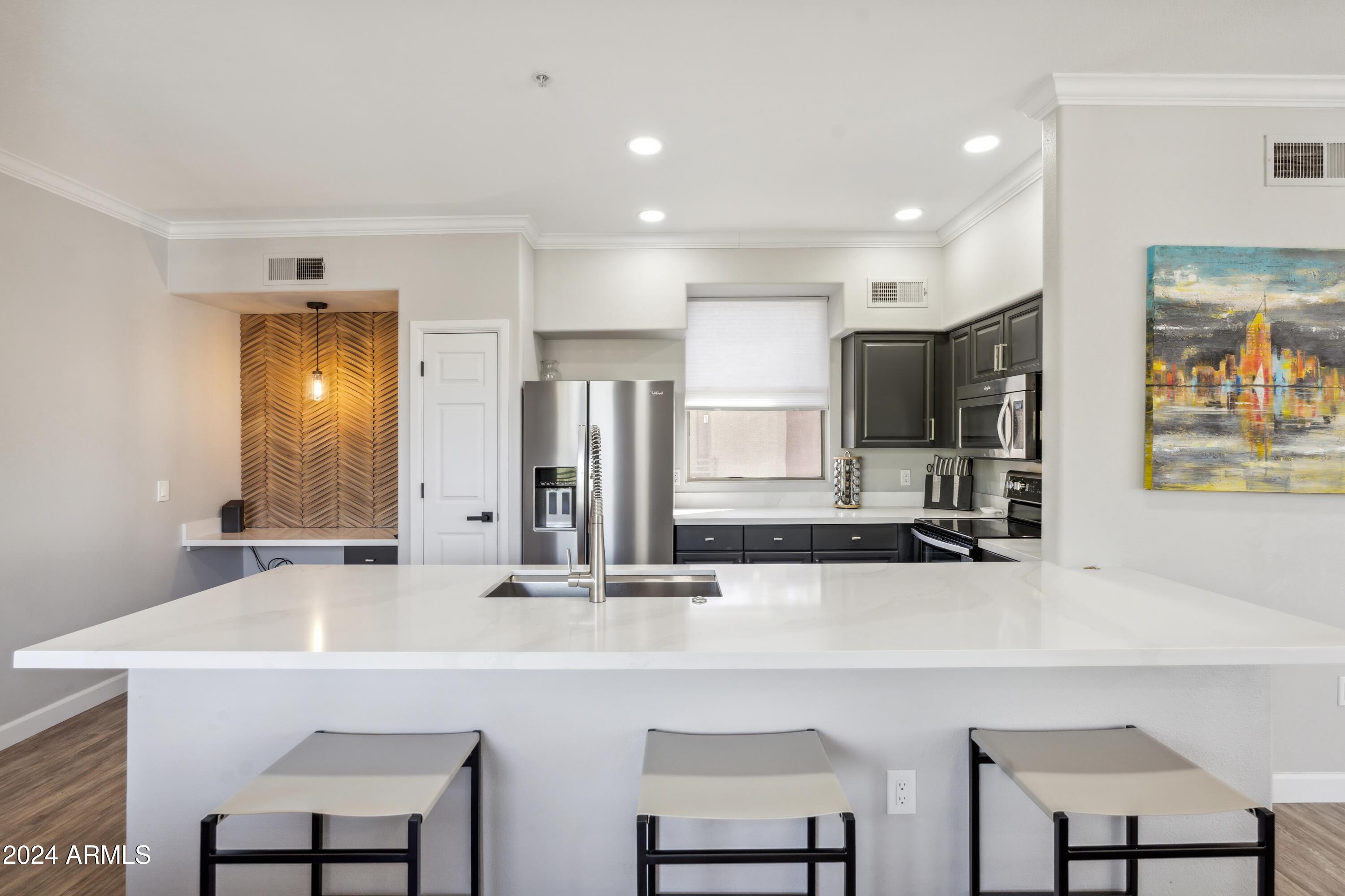 19777 N 76TH Street # 2201
