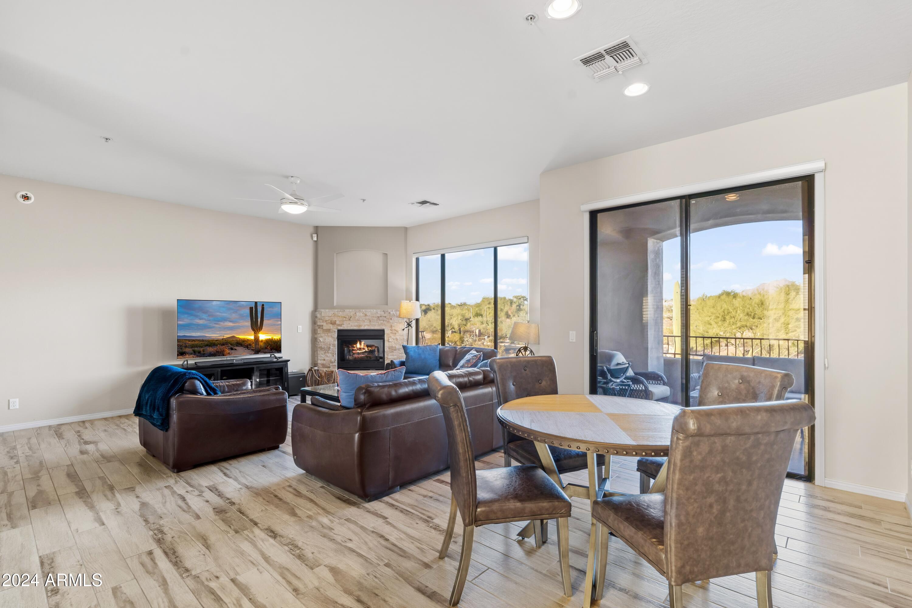 19550 N GRAYHAWK Drive # 2018
