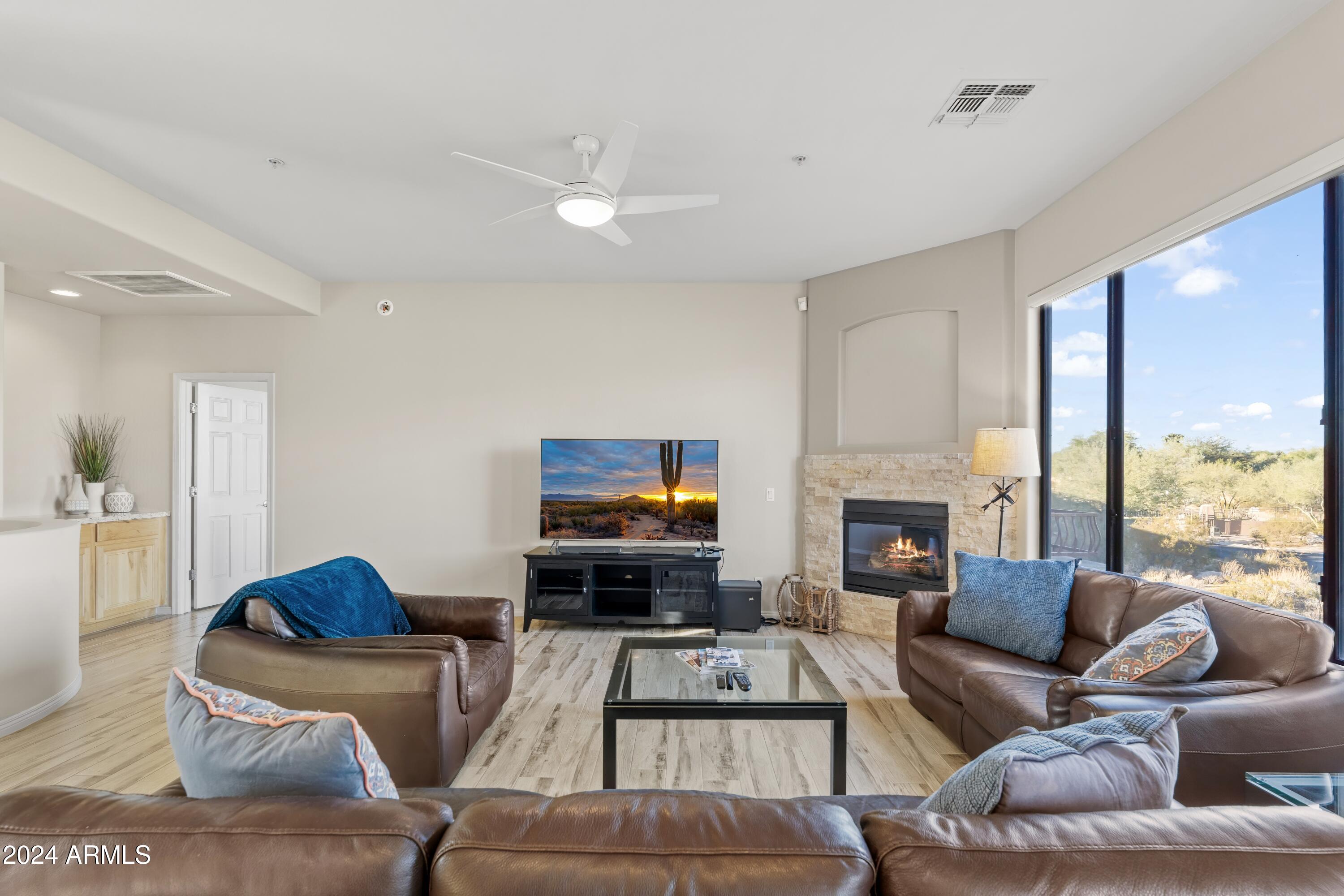 19550 N GRAYHAWK Drive # 2018