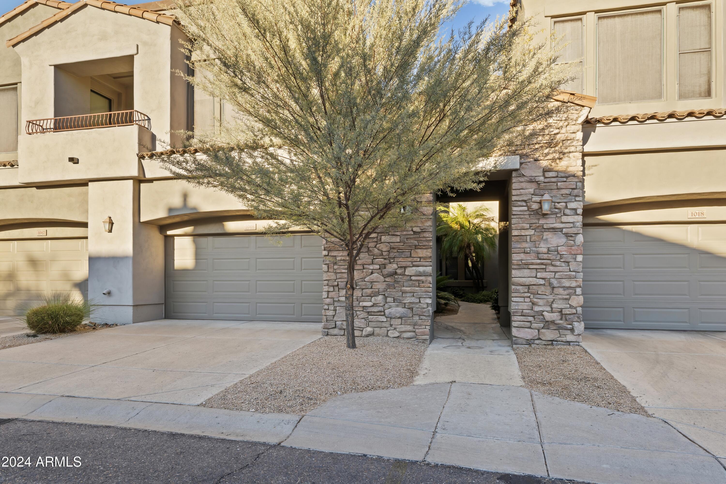19550 N GRAYHAWK Drive # 2018