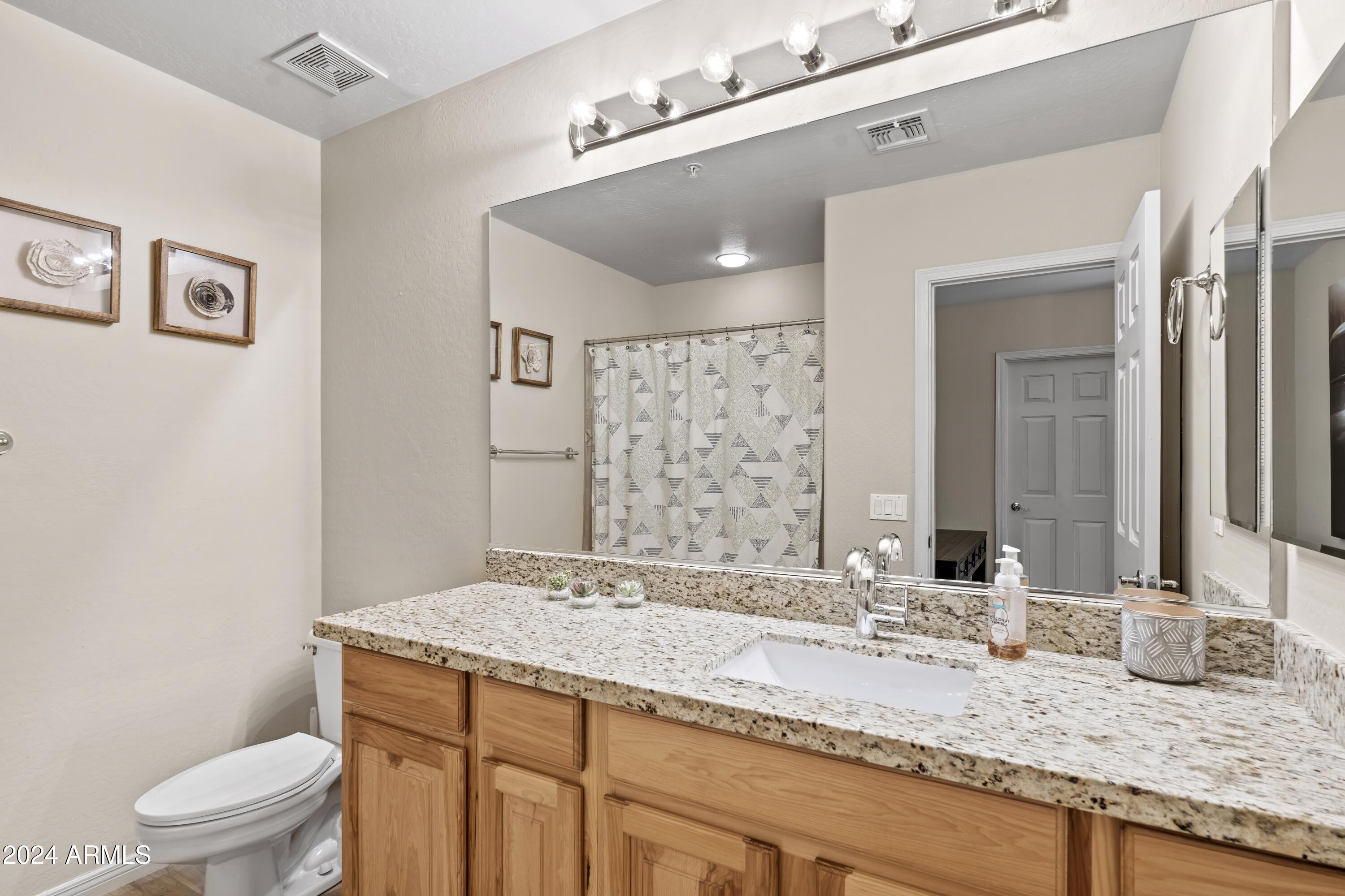 19550 N GRAYHAWK Drive # 2018