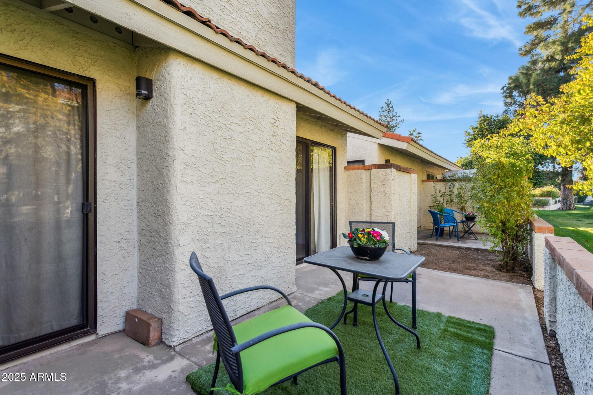7830 E SPANISH OAKS Drive