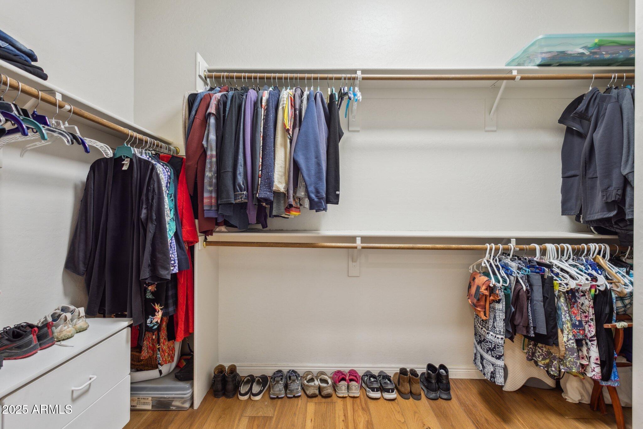 19550 N GRAYHAWK Drive, 1136