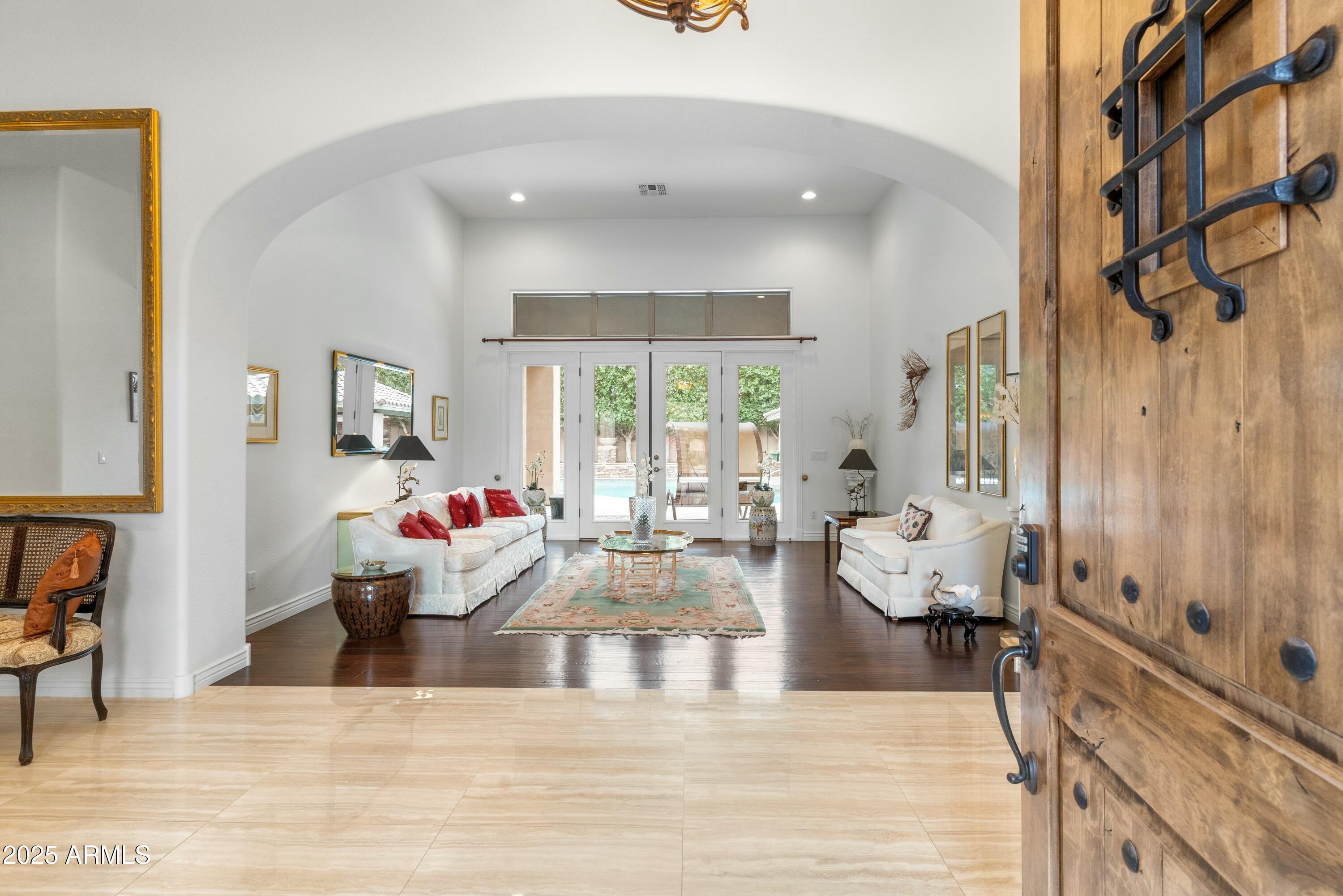 9869 E DAVENPORT Drive