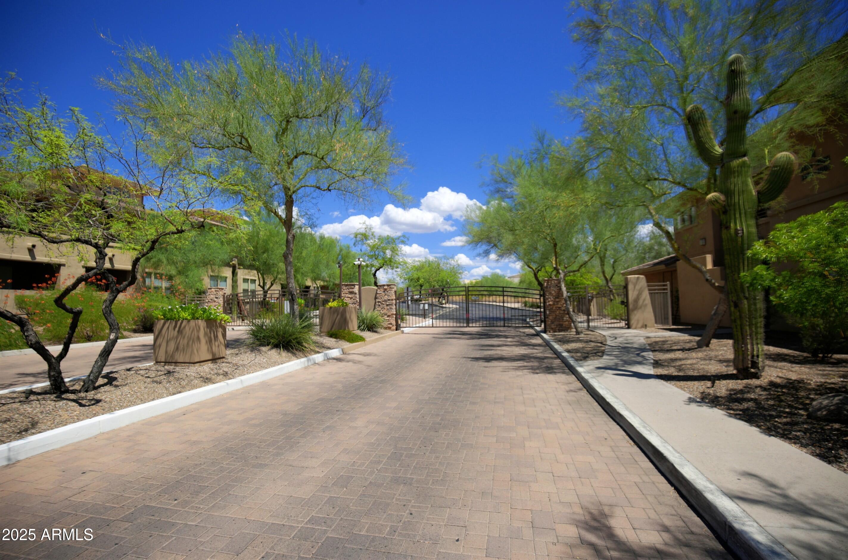 20100 N 78TH Place, 2105