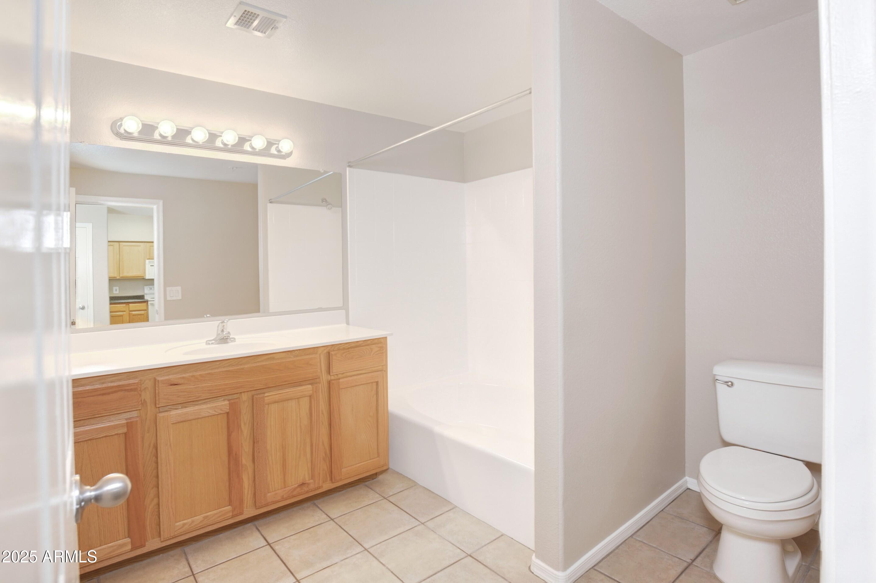 20100 N 78TH Place, 2105