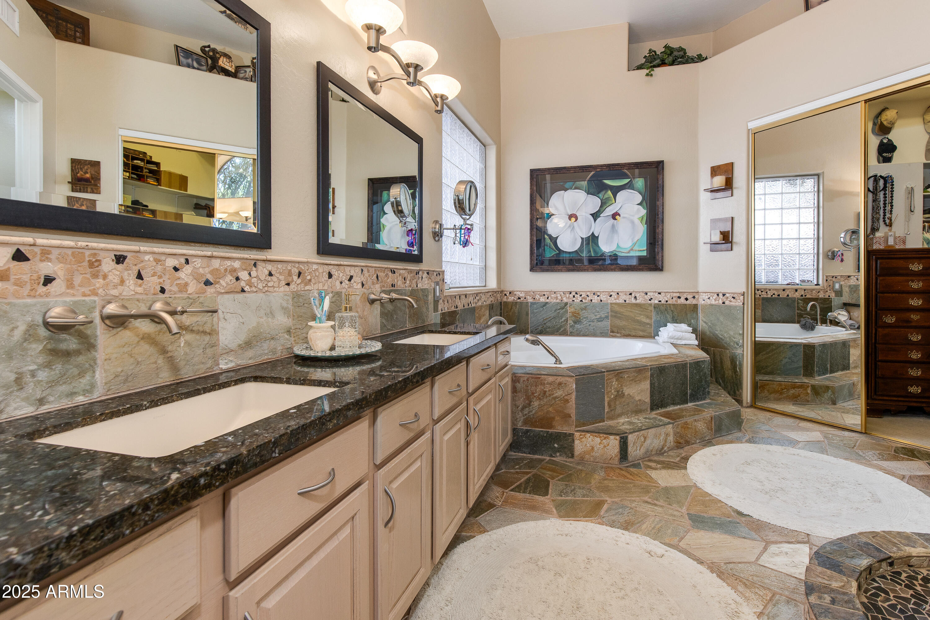 4511 E KIRKLAND Road