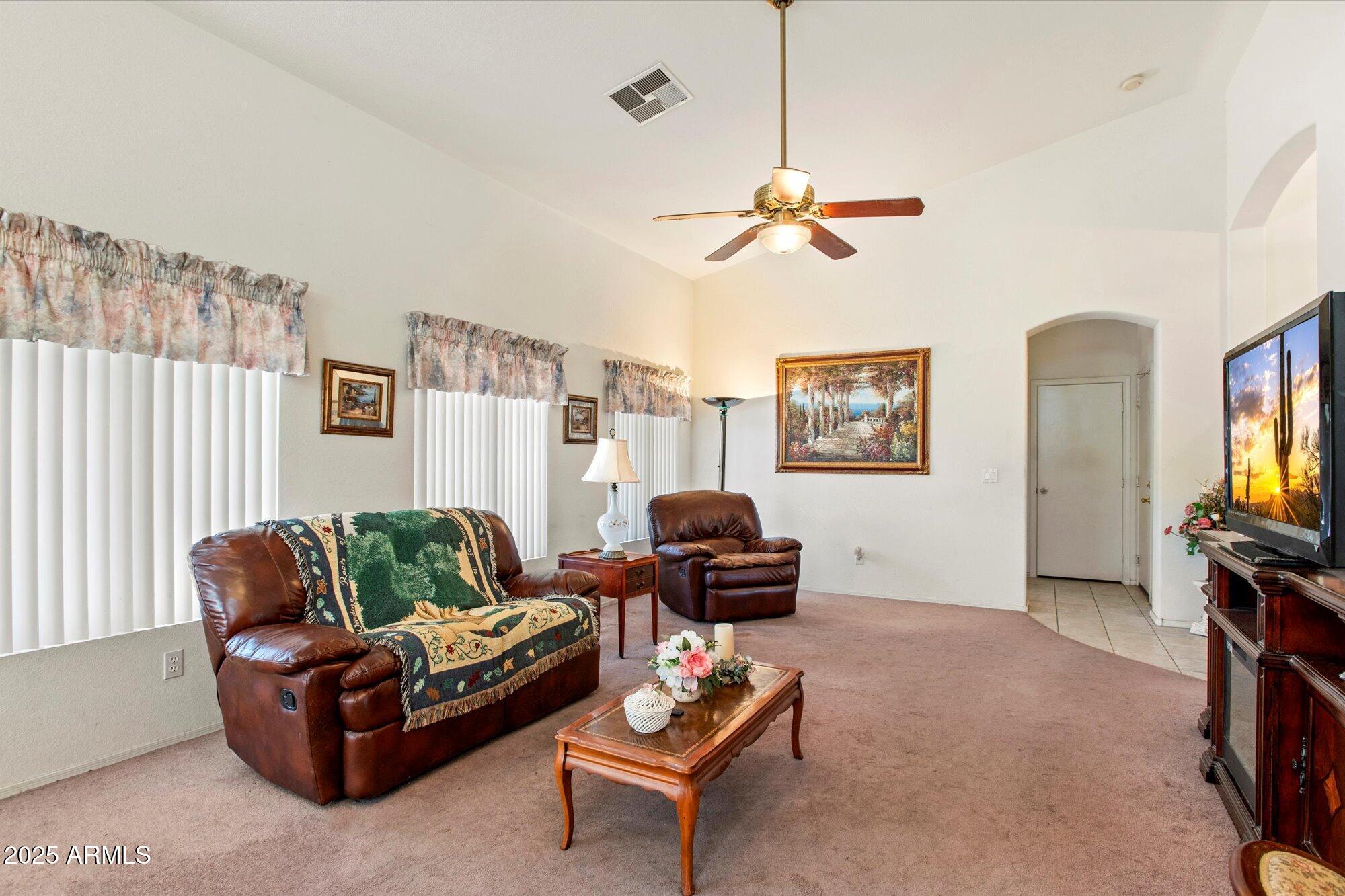 14821 W HONEYSUCKLE Lane
