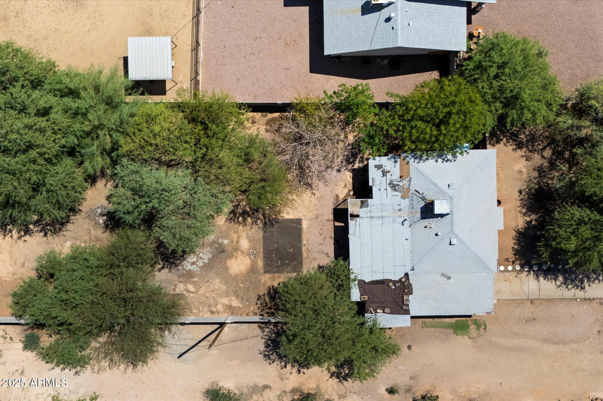 2906 E SAINT JOHN Road