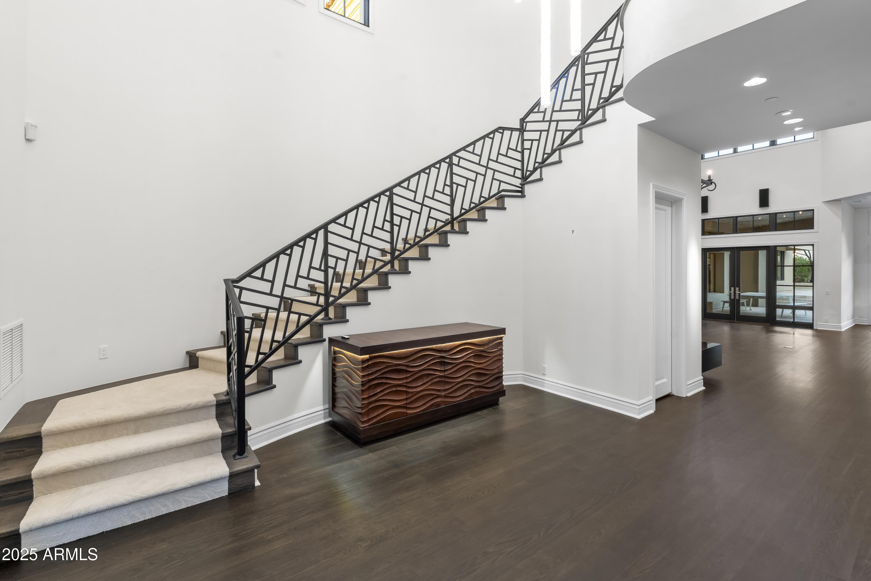 10163 E HUALAPAI Drive, 2917