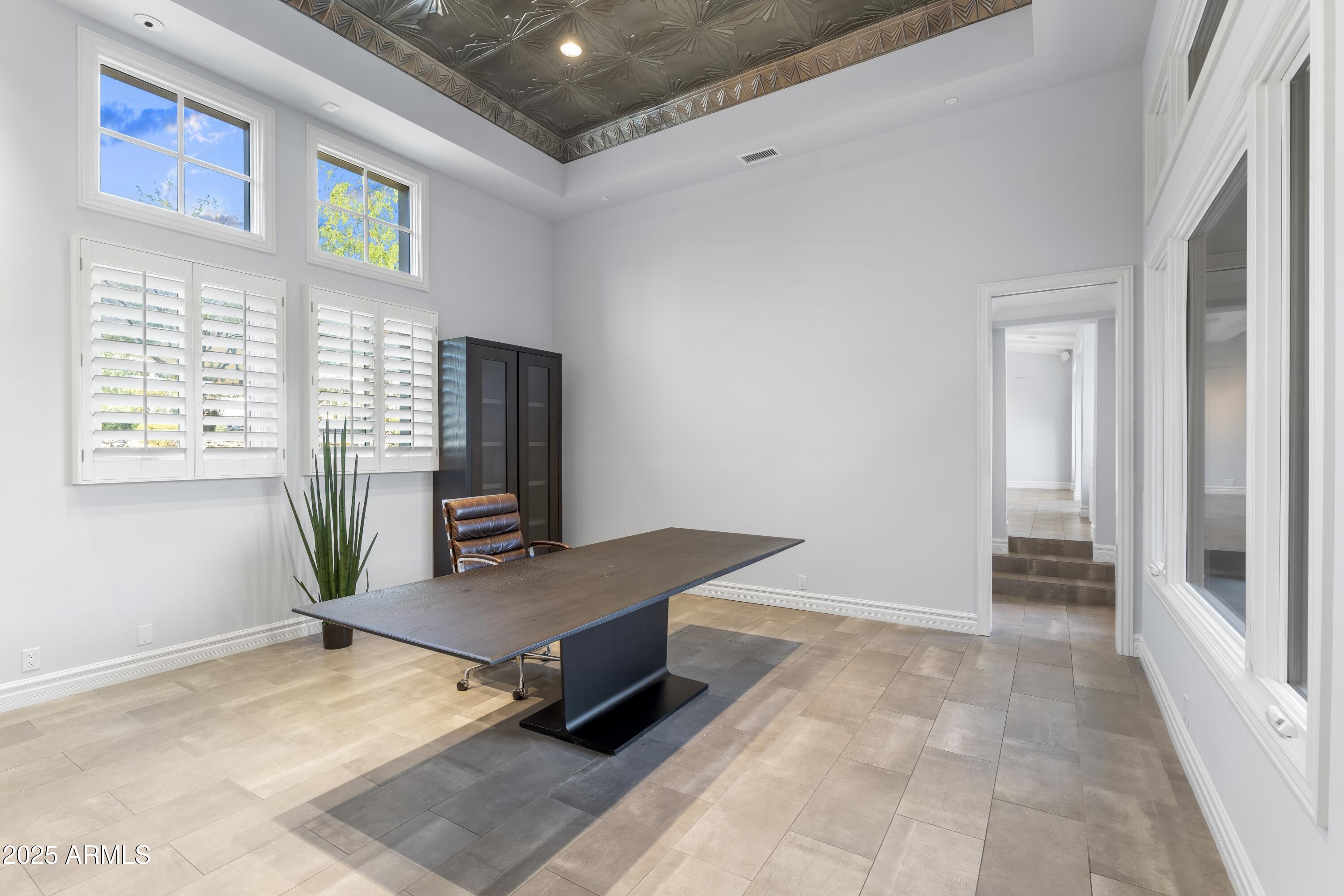 10163 E HUALAPAI Drive, 2917