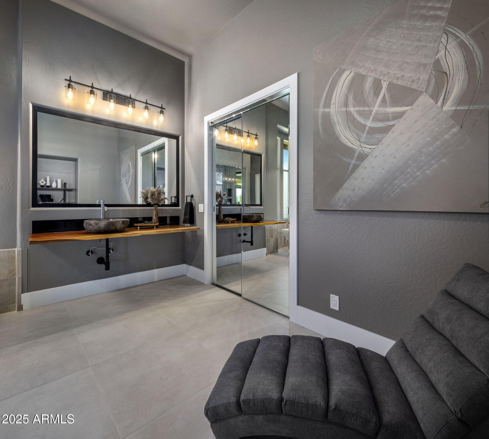 8287 E NIGHTINGALE STAR Drive