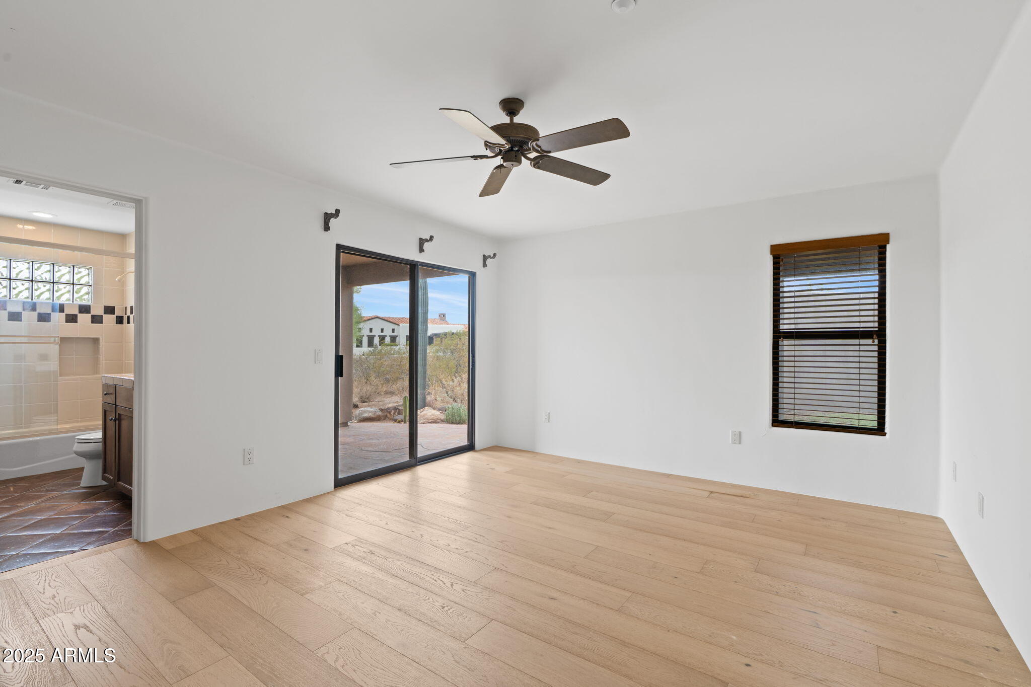 10040 E HAPPY VALLEY Road 365