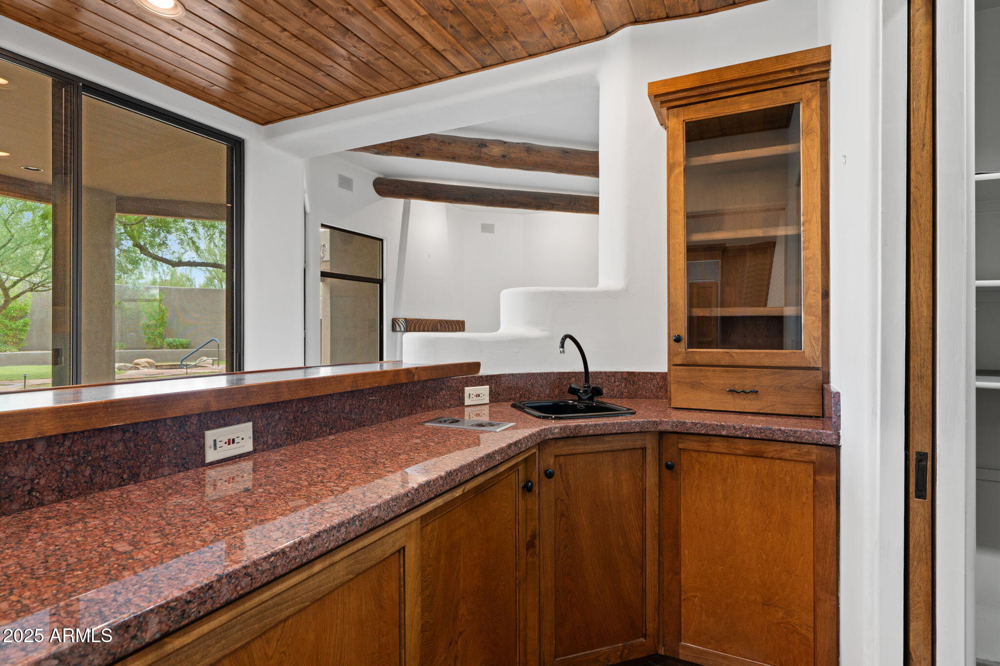 10040 E HAPPY VALLEY Road 365