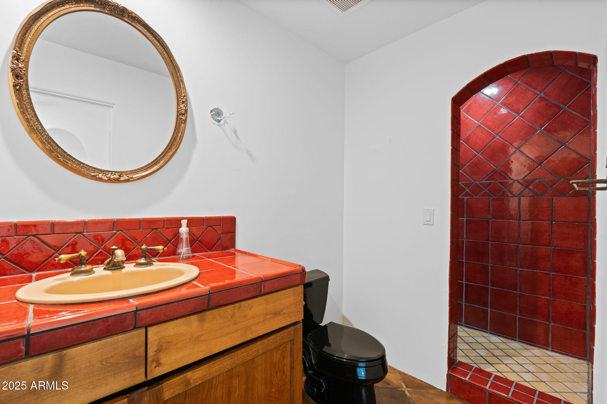 10040 E HAPPY VALLEY Road 365